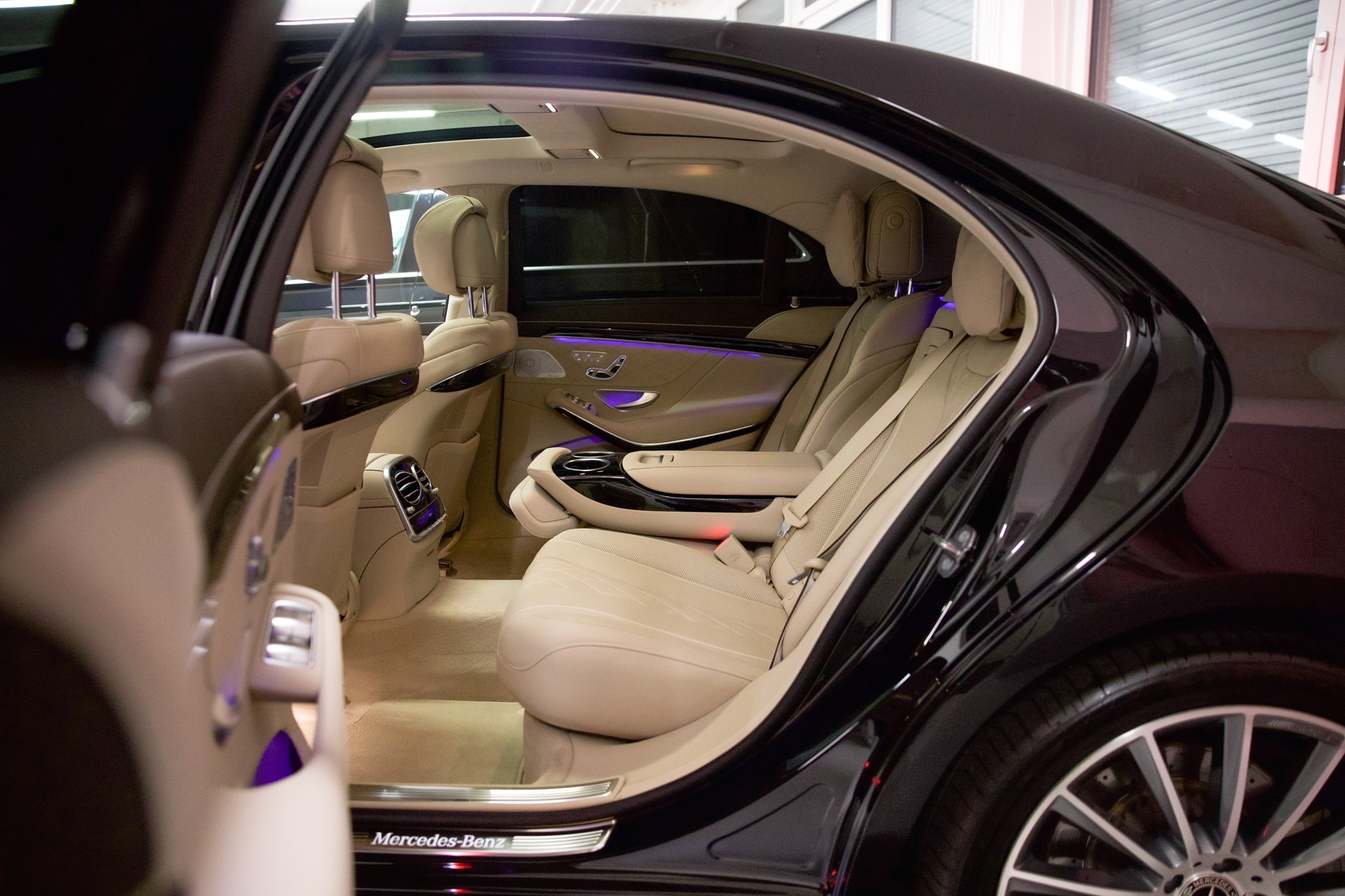 MERCEDES-BENZ S 350 d AMG Line 4matic lang-image-22