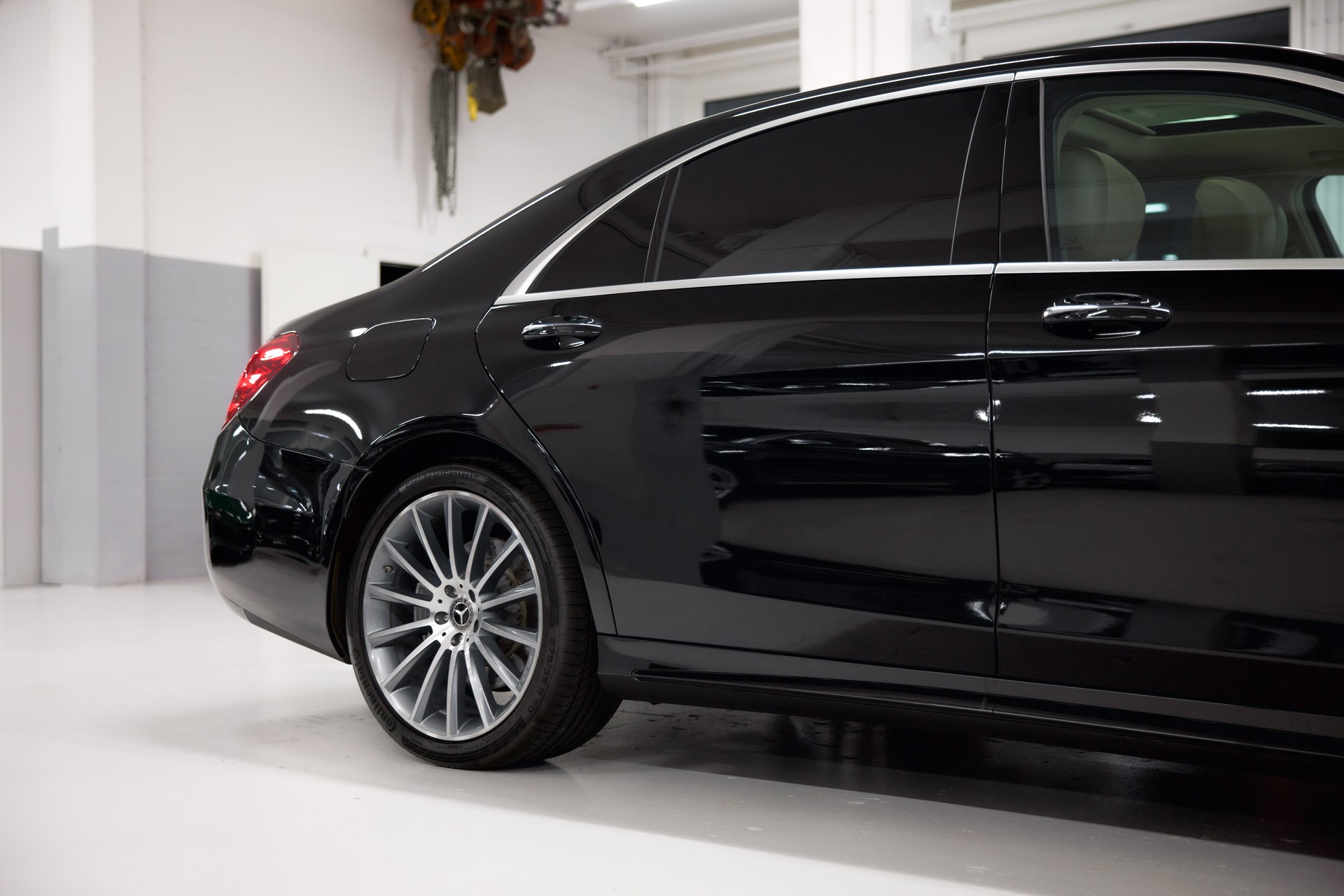 MERCEDES-BENZ S 350 d AMG Line 4matic lang-image-11