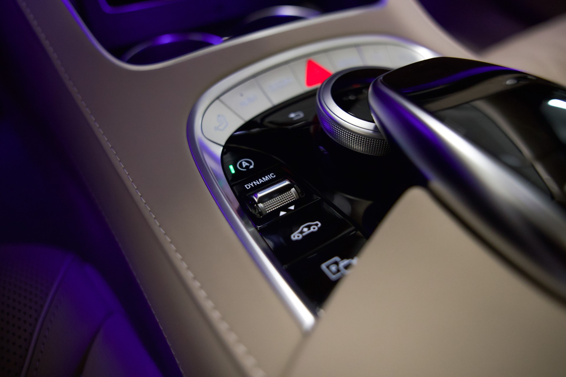 MERCEDES-BENZ S 350 d AMG Line 4matic lang-image-37