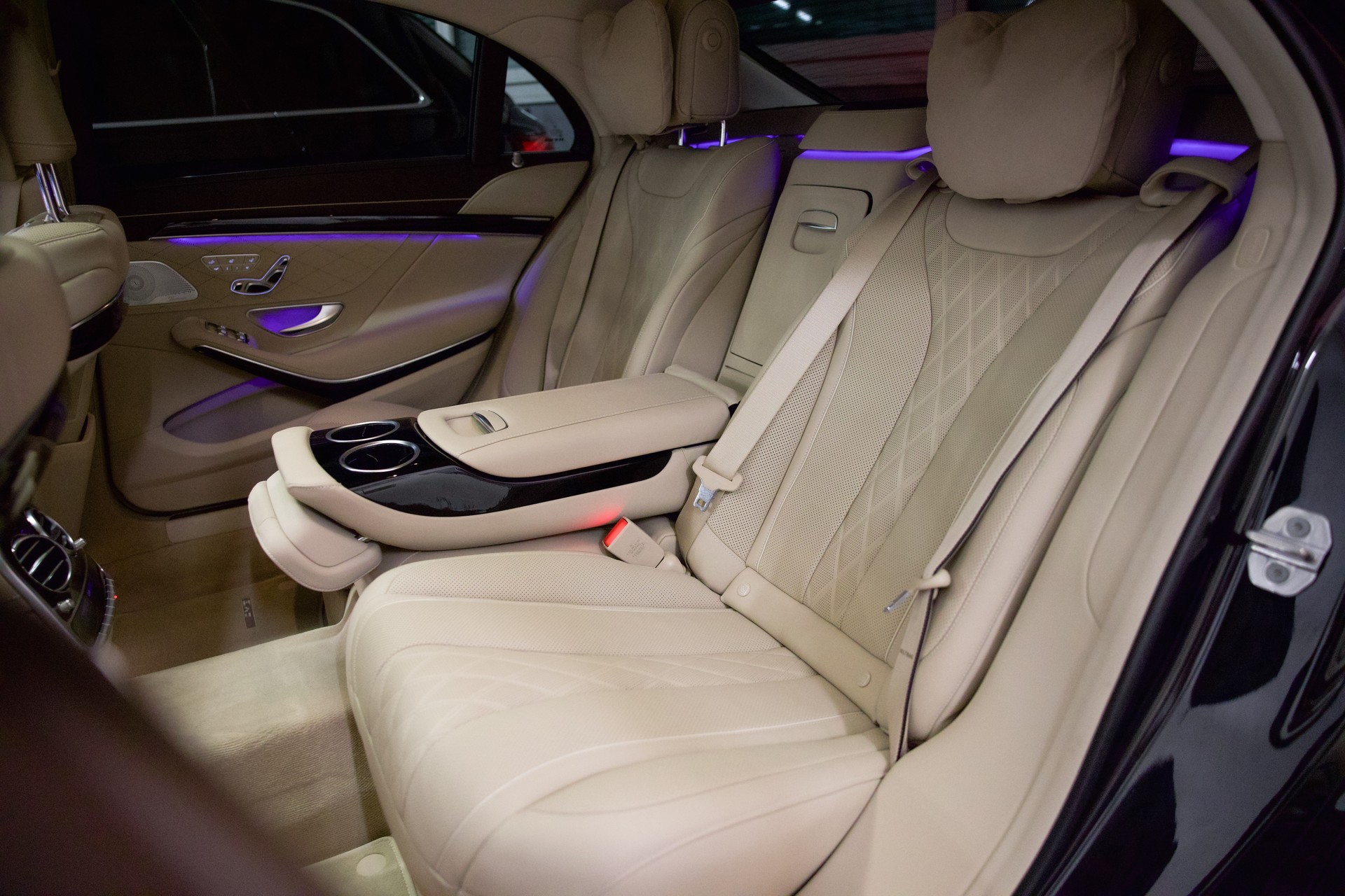 MERCEDES-BENZ S 350 d AMG Line 4matic lang-image-23