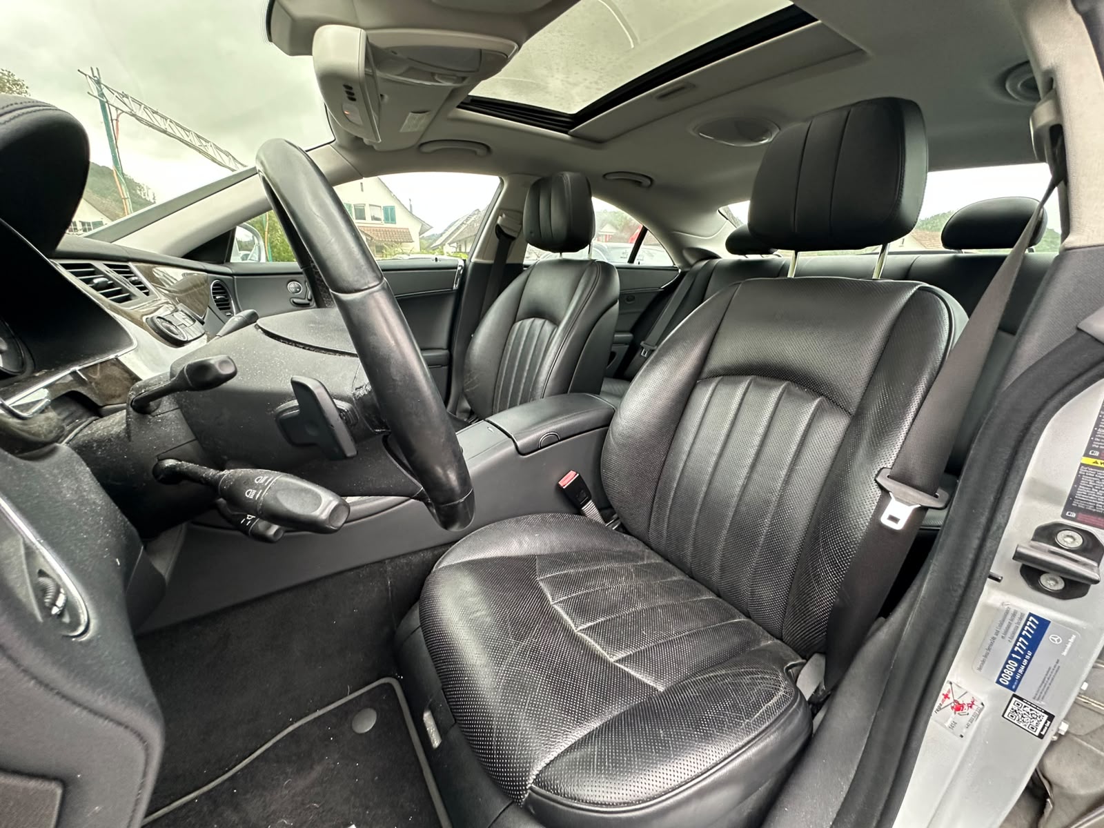 MERCEDES-BENZ CLS 350 CGI 7G-Tronic-image-11