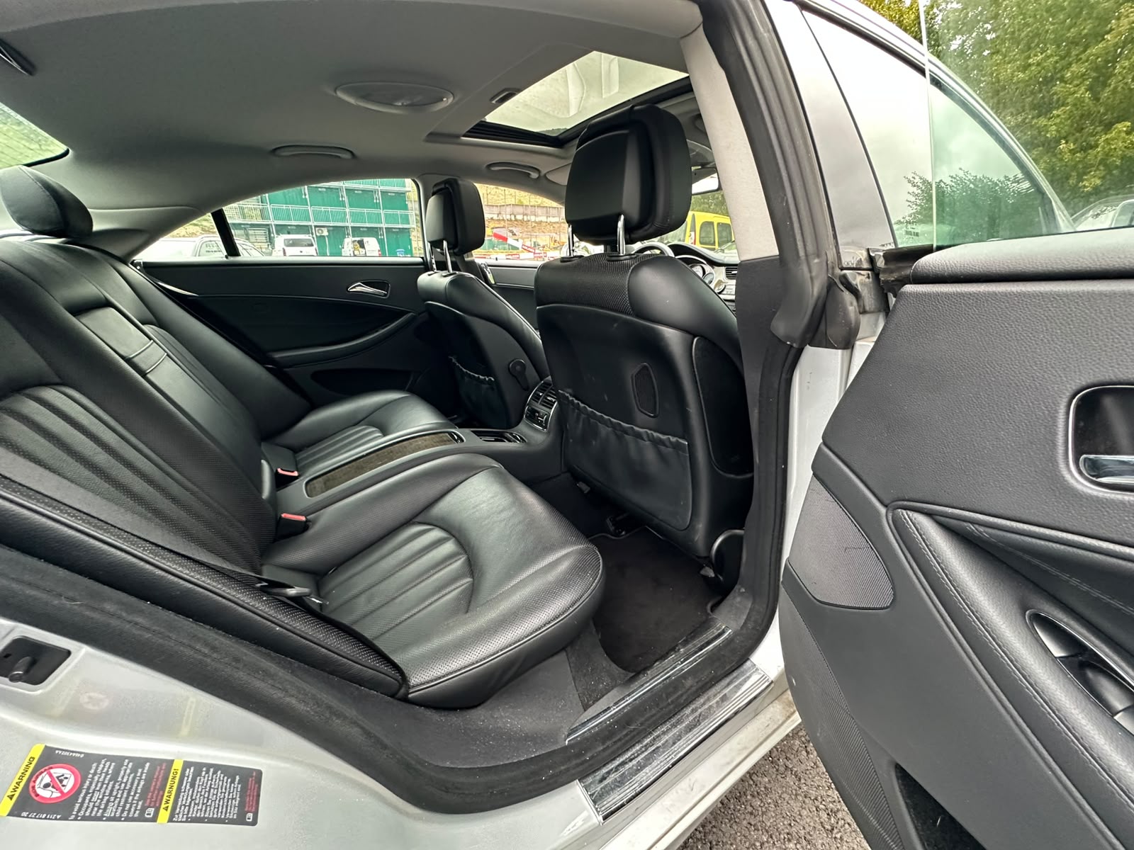 MERCEDES-BENZ CLS 350 CGI 7G-Tronic-image-14