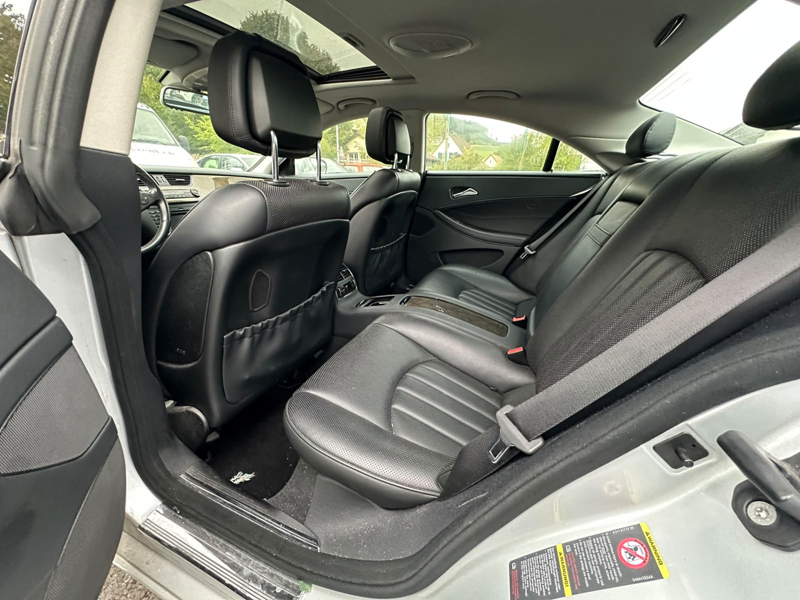 MERCEDES-BENZ CLS 350 CGI 7G-Tronic-image-12