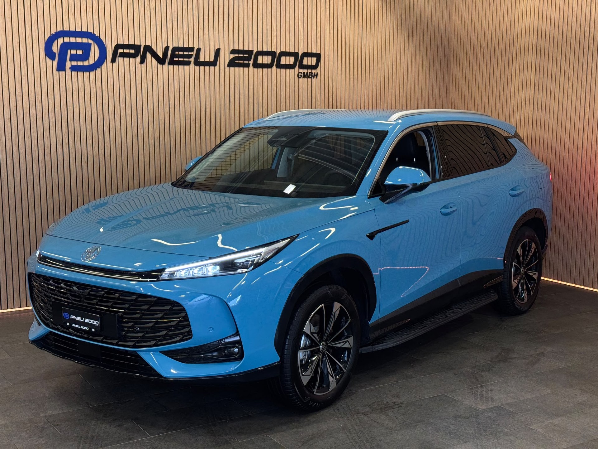 MG HS 1.5 T PHEV Luxury-image-0