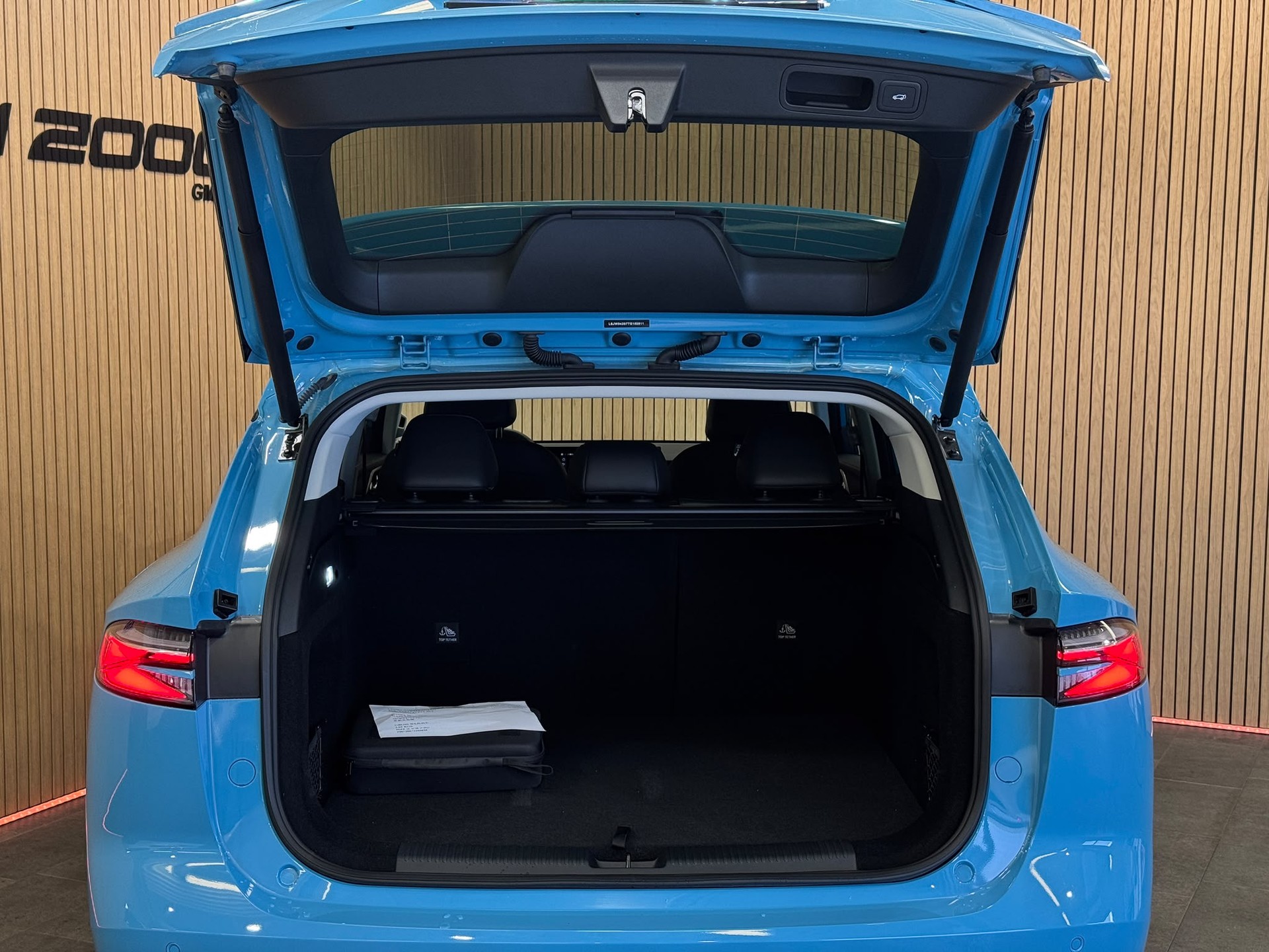 MG HS 1.5 T PHEV Luxury-image-6