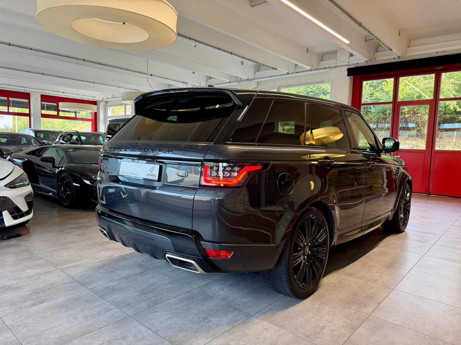 LAND ROVER Range Rover Sport D300 3.0D I6 MHEV HSE Dynamic Automatic-image-5
