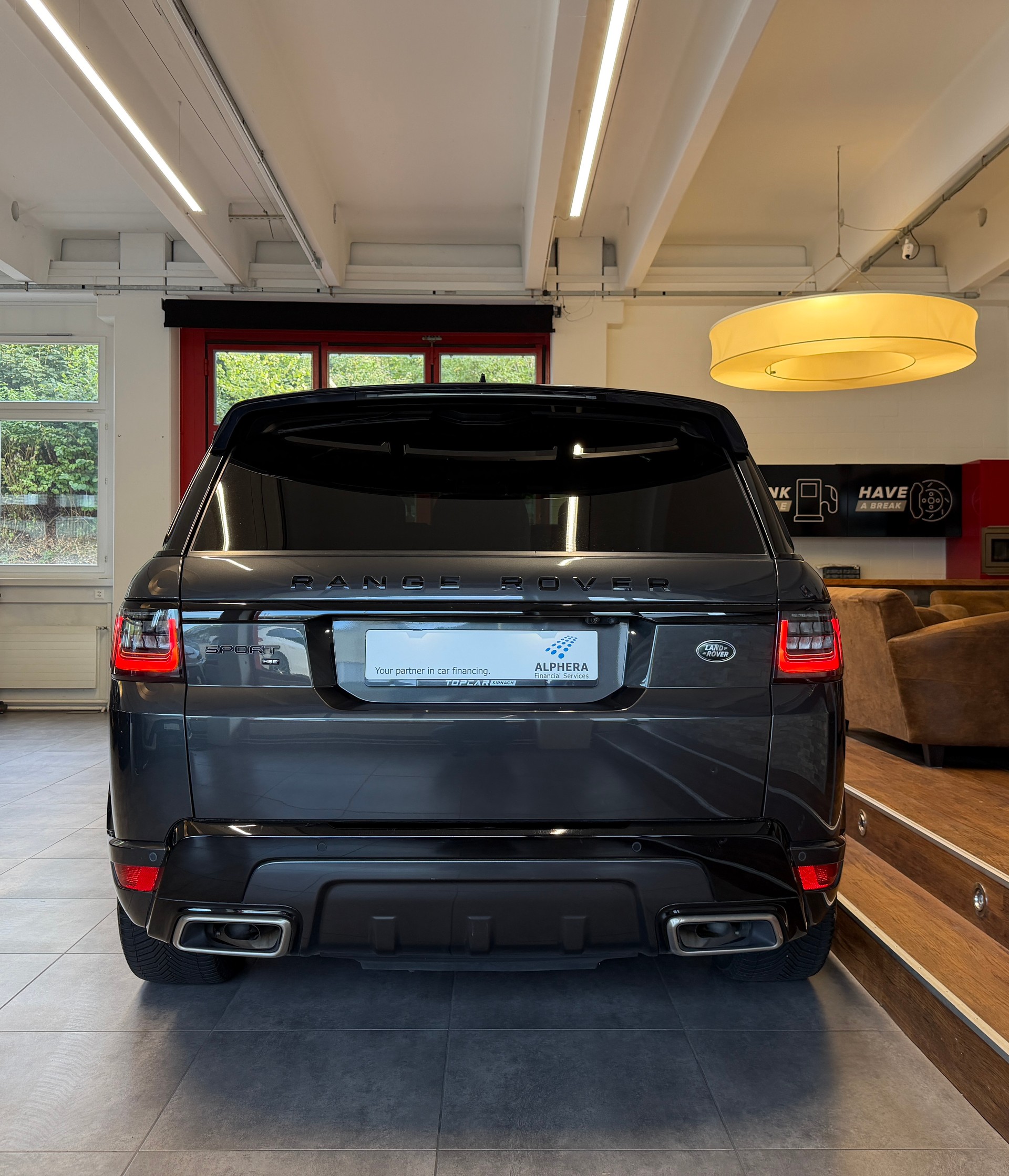 LAND ROVER Range Rover Sport D300 3.0D I6 MHEV HSE Dynamic Automatic-image-4