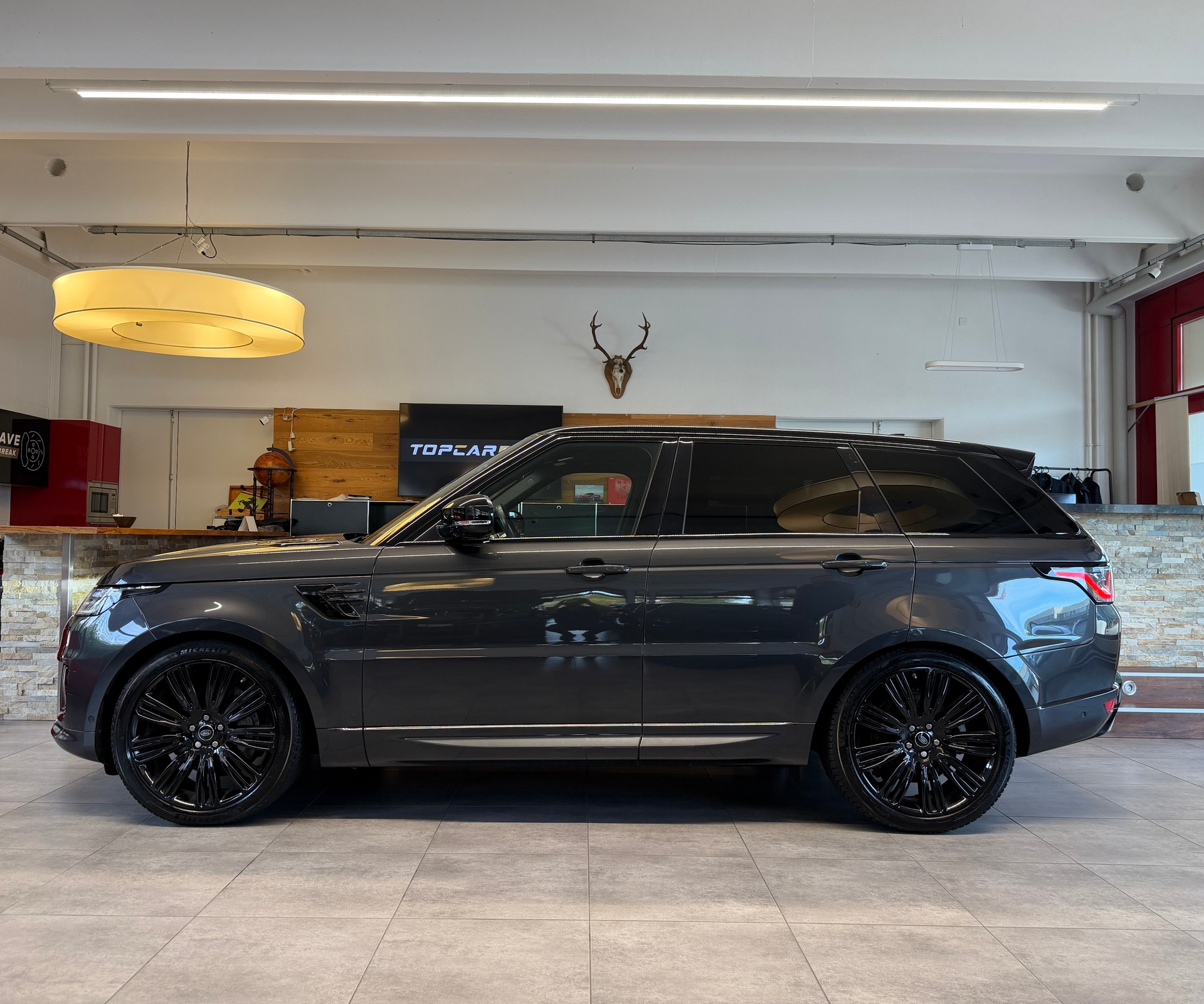 LAND ROVER Range Rover Sport D300 3.0D I6 MHEV HSE Dynamic Automatic-image-2