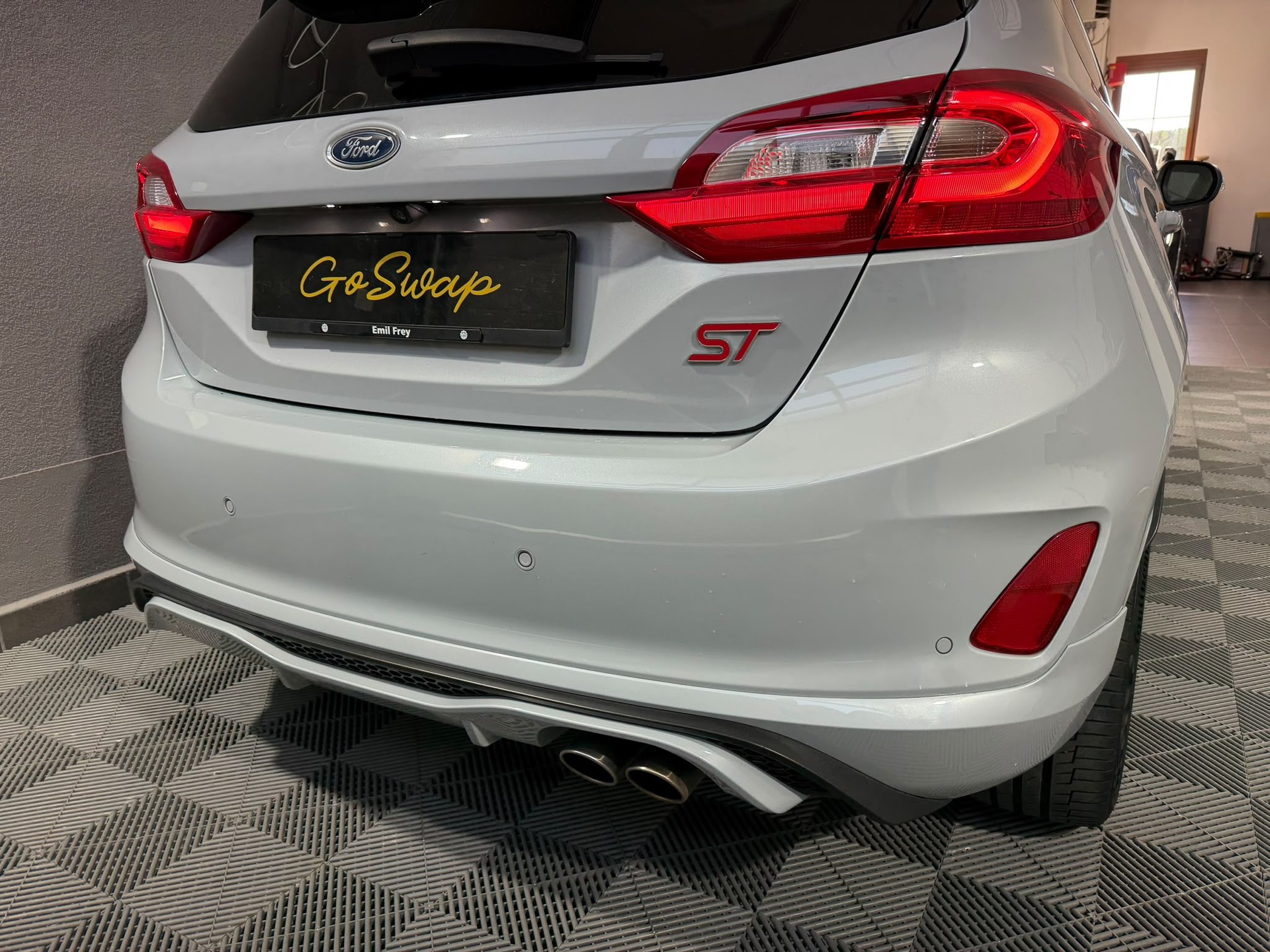 FORD Fiesta 1.5 SCTi ST - Pack Peformance - Toit ouvrant - Recaro-image-3