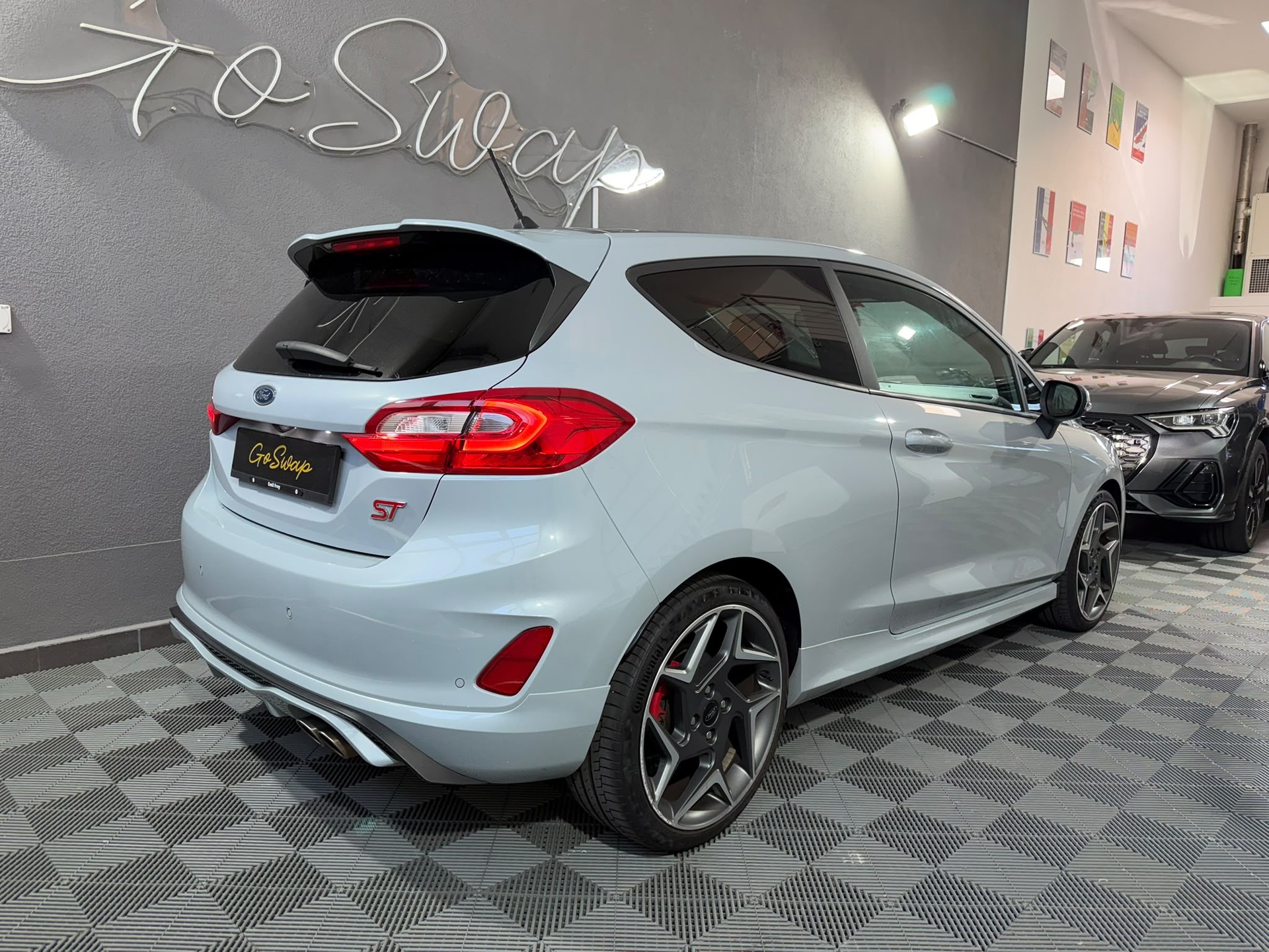 FORD Fiesta 1.5 SCTi ST - Pack Peformance - Toit ouvrant - Recaro-image-2