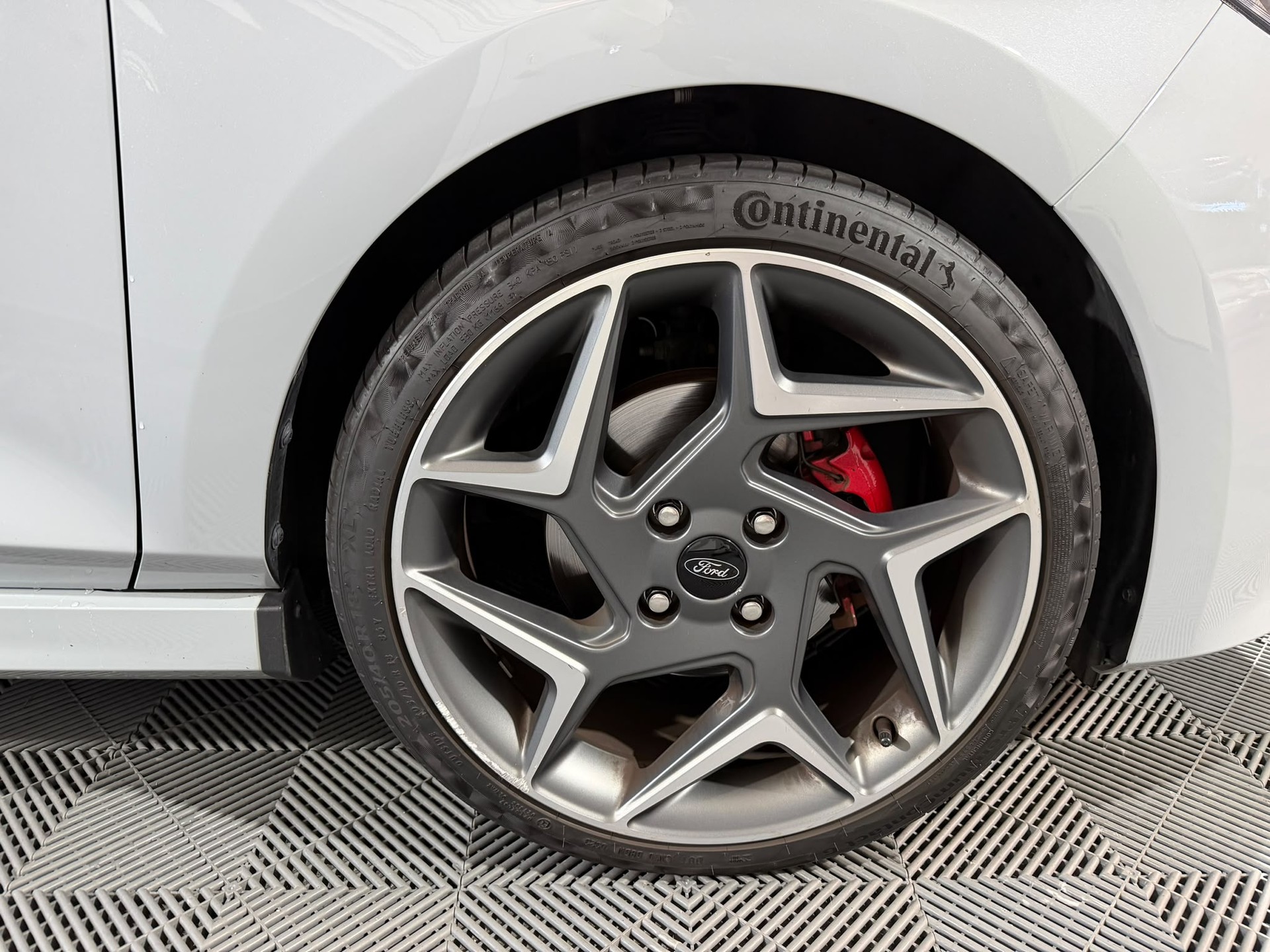 FORD Fiesta 1.5 SCTi ST - Pack Peformance - Toit ouvrant - Recaro-image-24