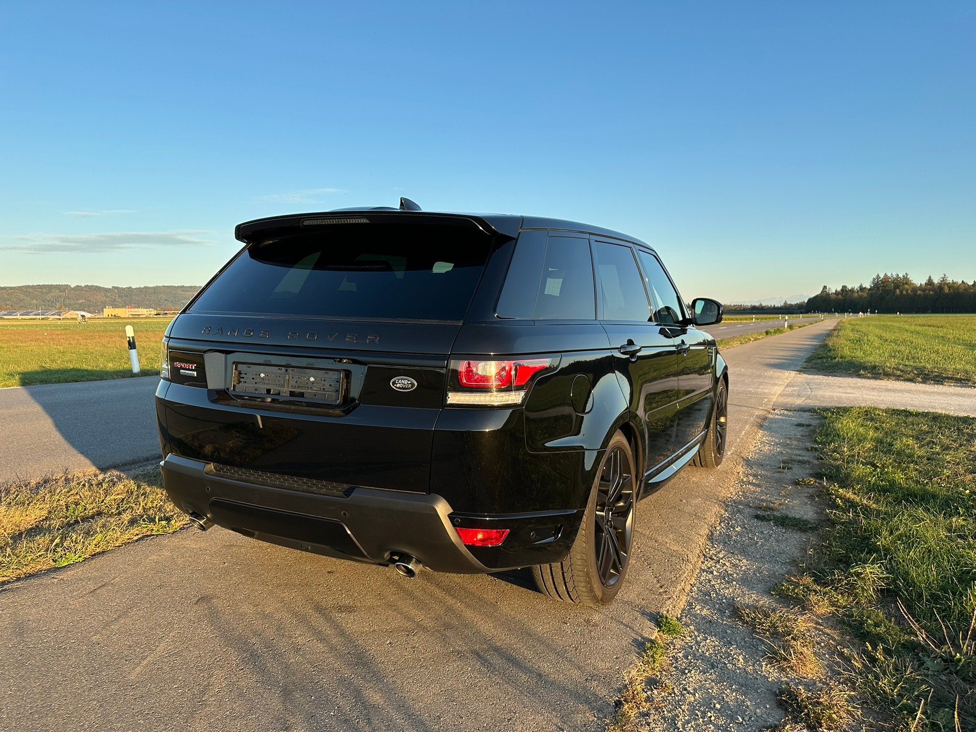 LAND ROVER Range Rover Sport 3.0 SDV6 Autobiography Dynamic Aut.-image-3
