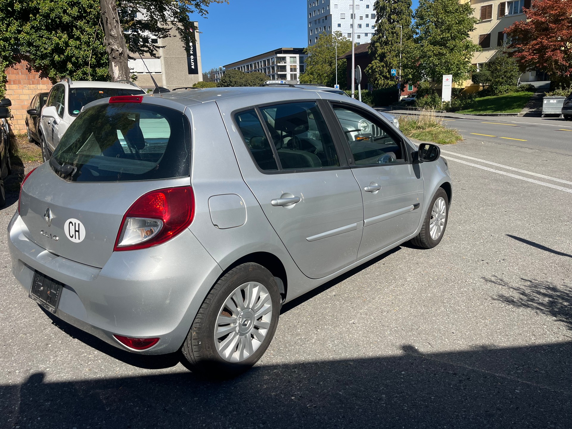 RENAULT Clio 1.2 16V Turbo Exception-image-4