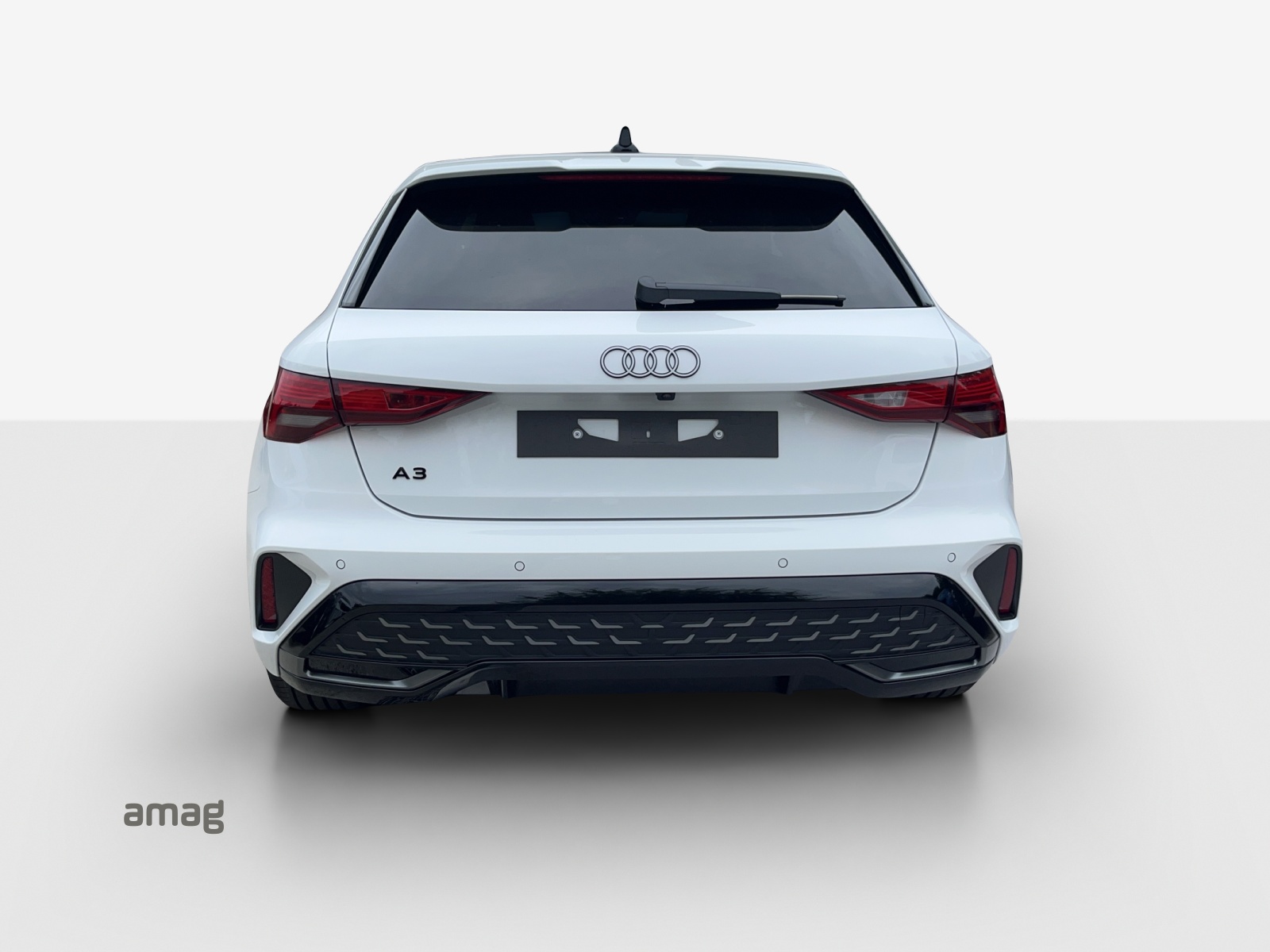 AUDI A3 Sportback TFSI 110 kW S line S tronic-showroom-element-3