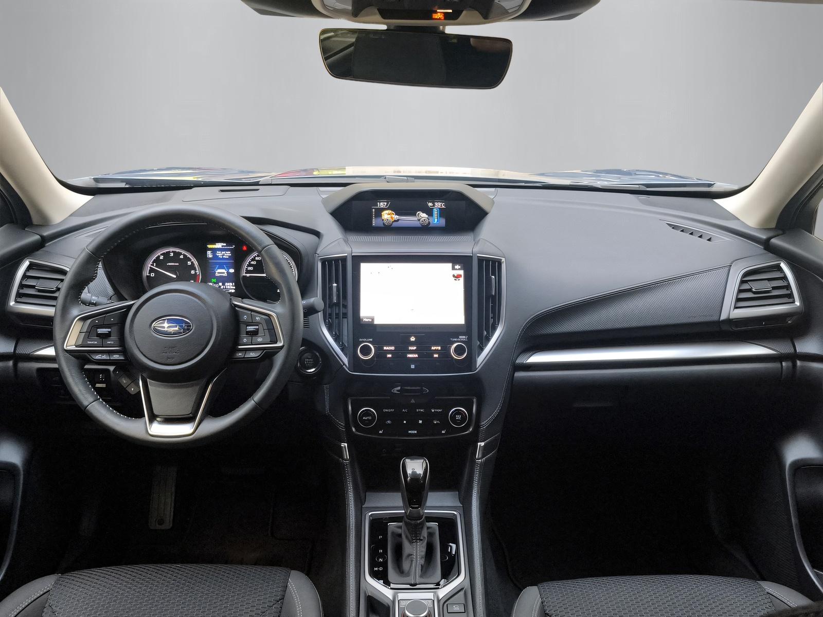 SUBARU Forester Station 2.0i e-Boxer Swiss Plus-image-8