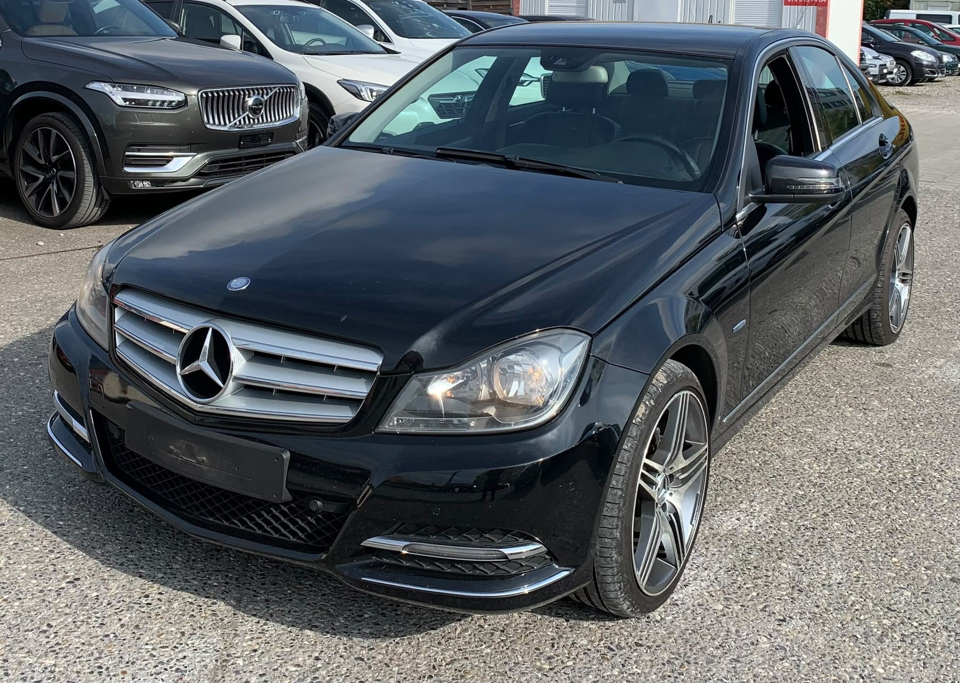 MERCEDES-BENZ C 220 CDI Limousine (Klimatronik * Alufelgen * Sensoren * Sport Lenkrad * Leder * Navigation * BO5)-image-0