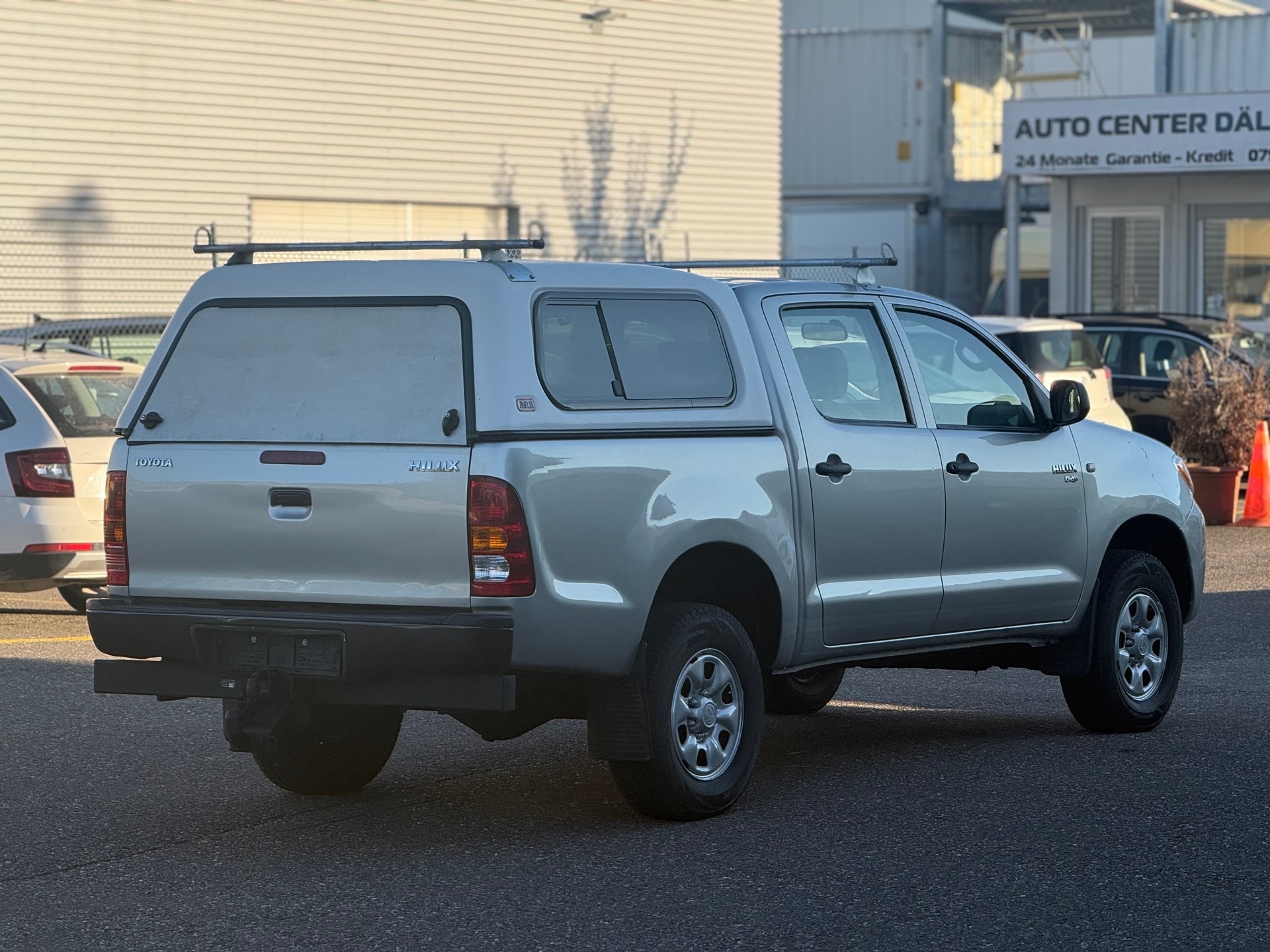TOYOTA Hilux 4x4 DoubleCab LineaLuna-image-10