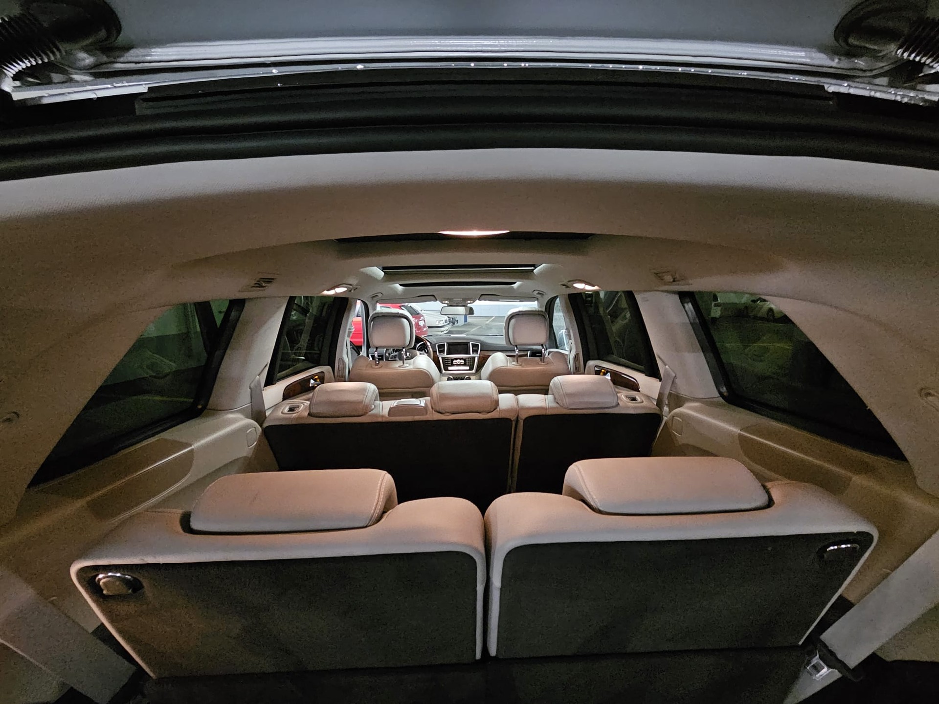 MERCEDES-BENZ GL 63 AMG 4Matic Speedshift Plus 7G-Tronic-image-8