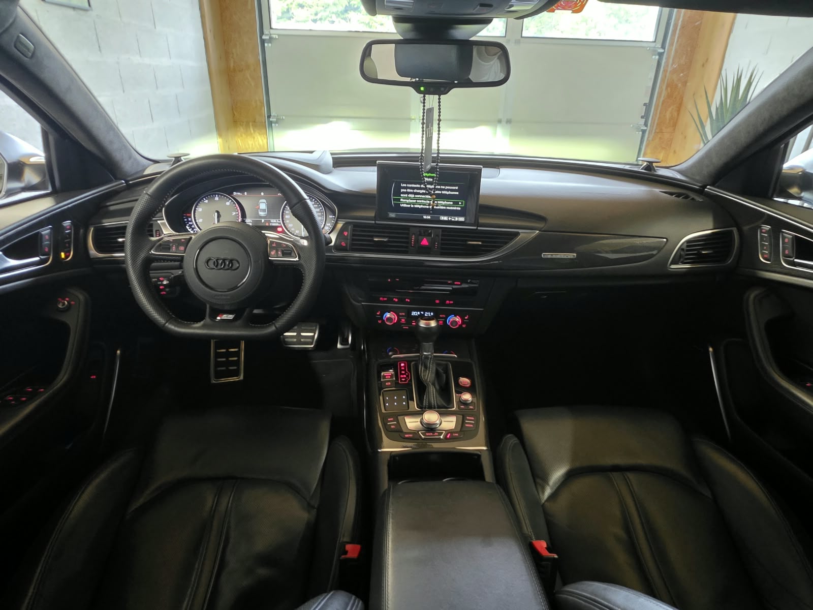 AUDI S6 Limousine 4.0 TFSI V8 quattro S-tronic-image-12