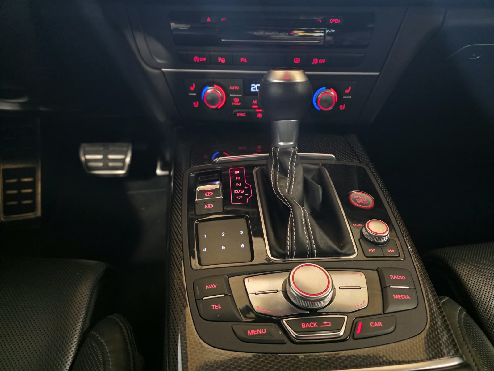 AUDI S6 Limousine 4.0 TFSI V8 quattro S-tronic-image-16