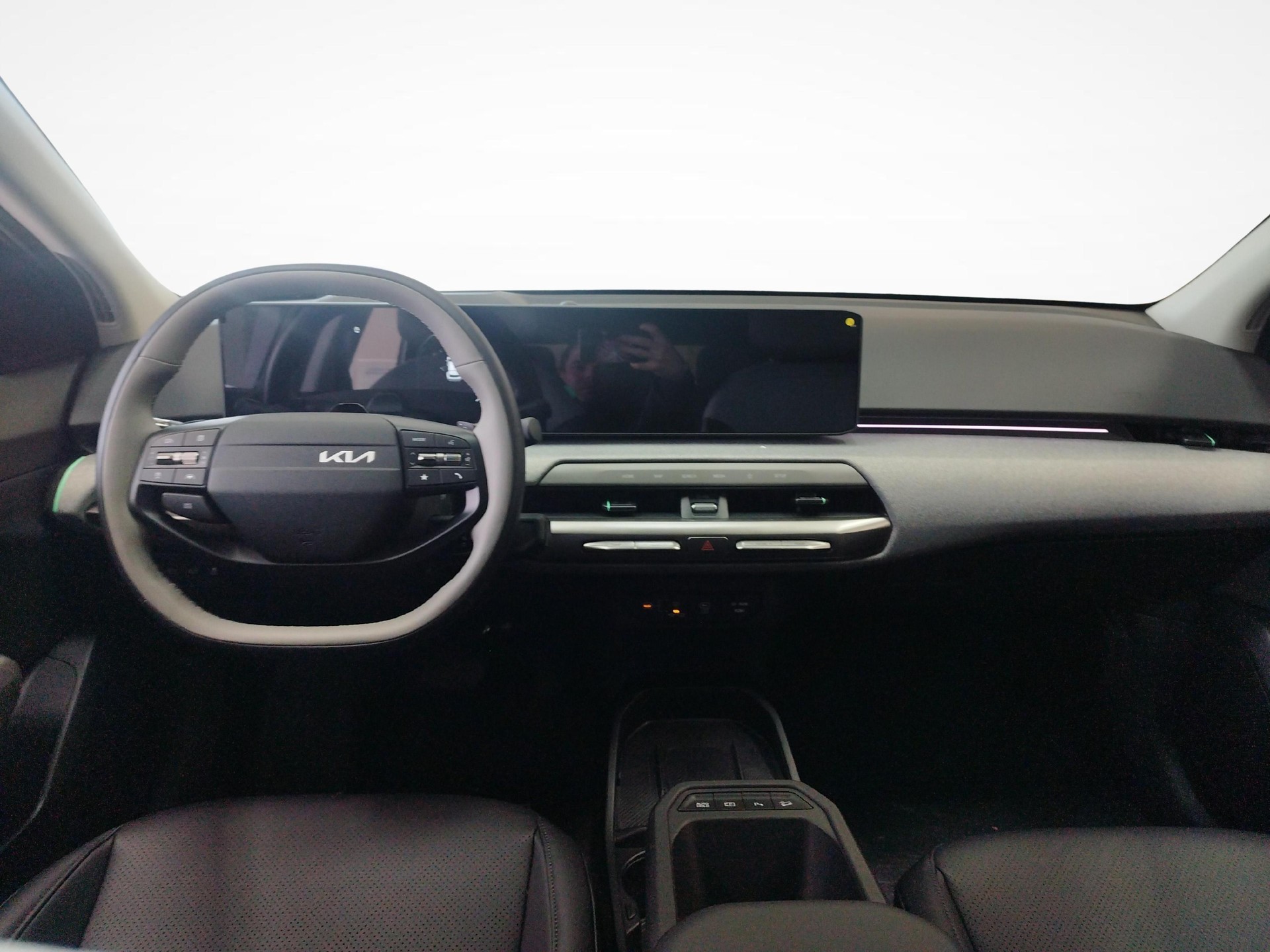 KIA EV4 81 kWh Earth+-image-8