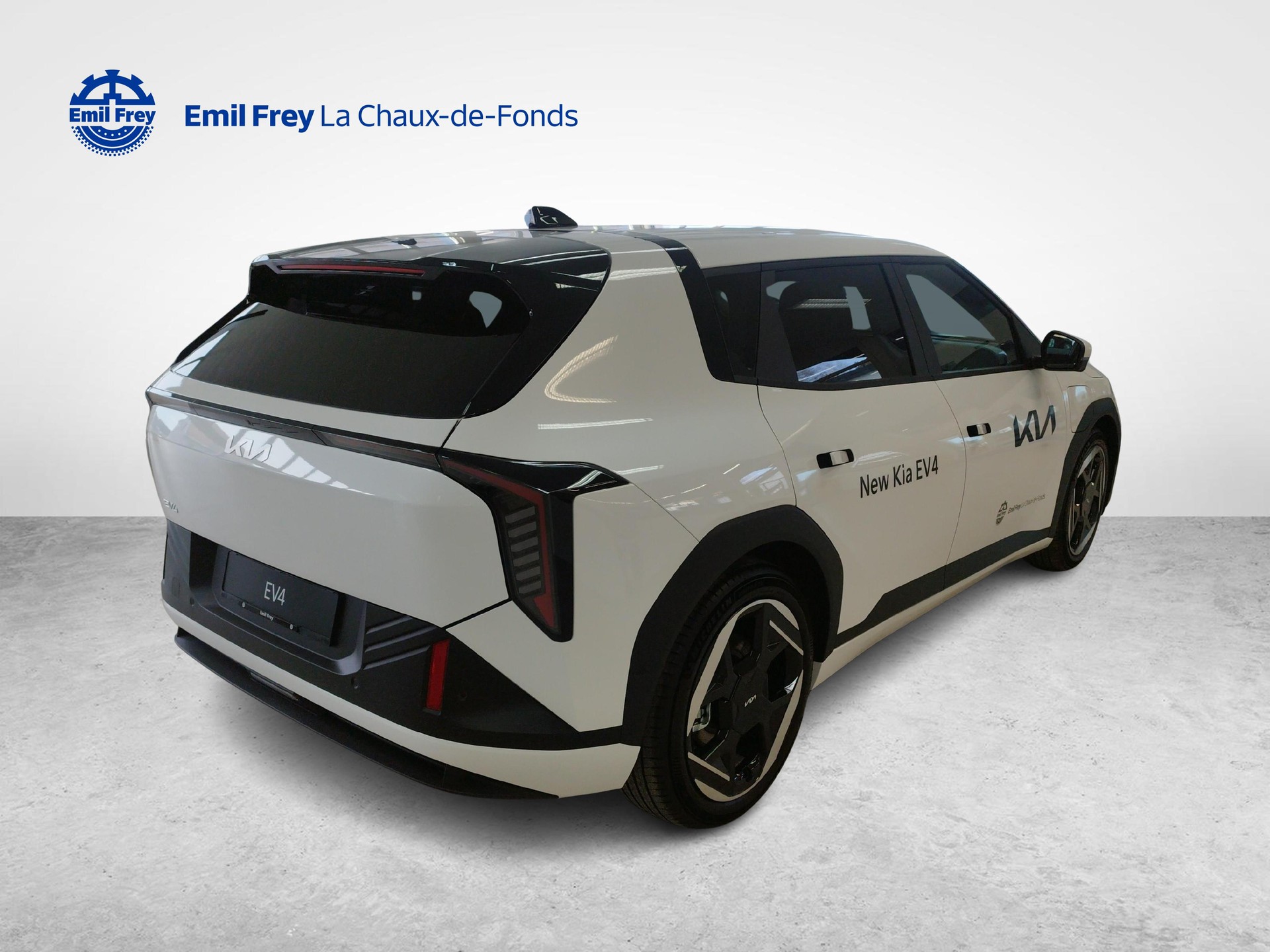 KIA EV4 81 kWh Earth+-image-4