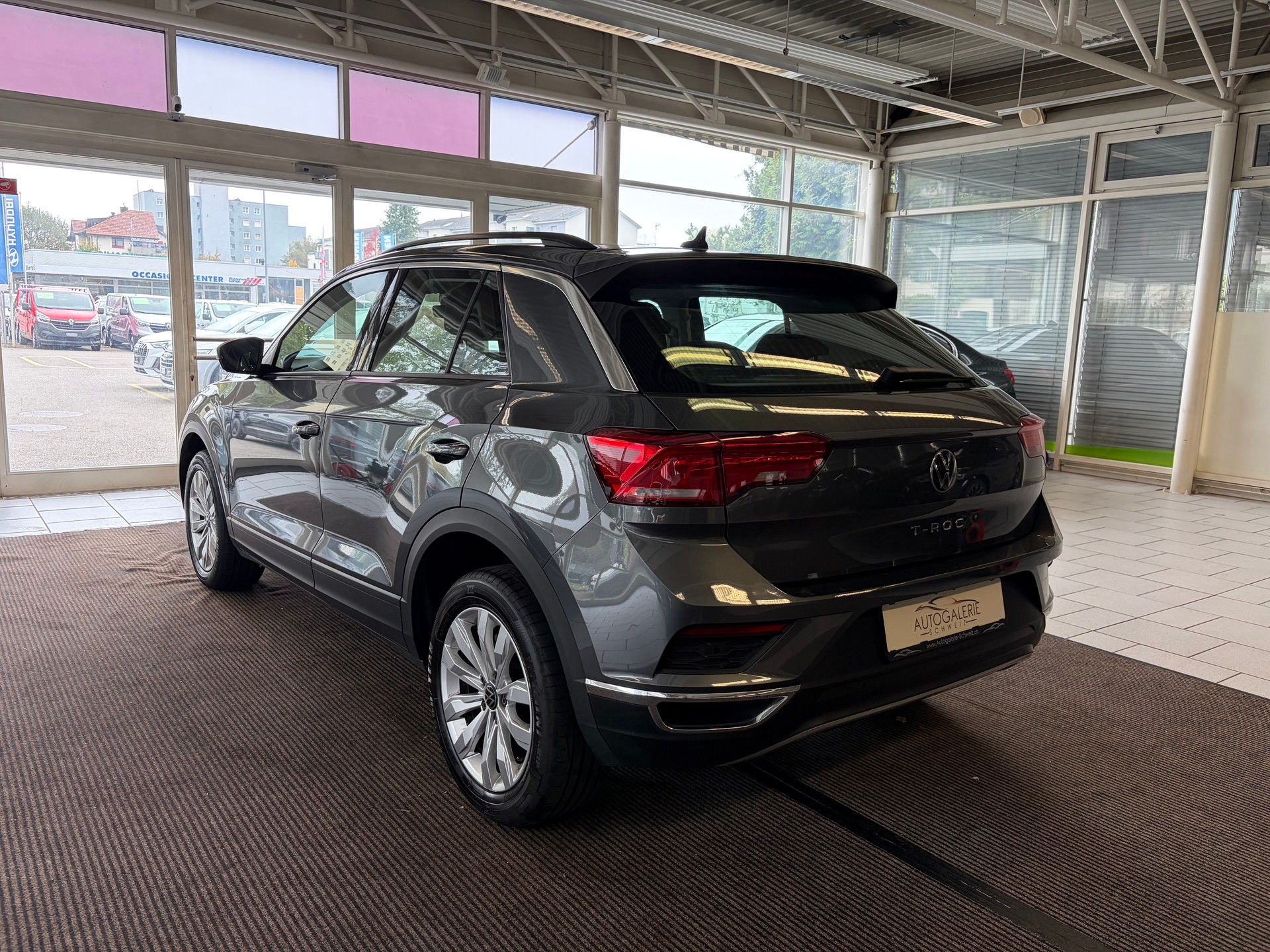 VW T-Roc 1.5 TSI EVO Advance DSG | Anhängerkupplung | Kamera | Winterpaket | Wireless App Connect |-image-10