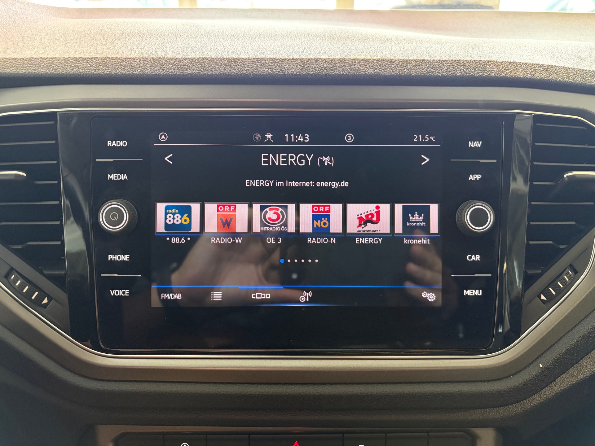 VW T-Roc 1.5 TSI EVO Advance DSG | Anhängerkupplung | Kamera | Winterpaket | Wireless App Connect |-image-15