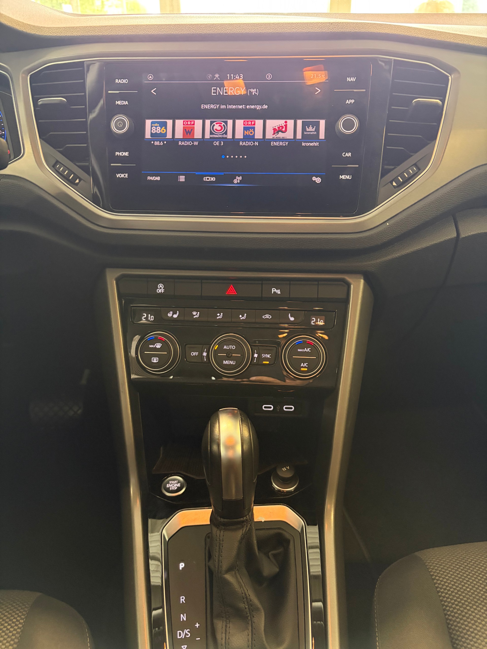 VW T-Roc 1.5 TSI EVO Advance DSG | Anhängerkupplung | Kamera | Winterpaket | Wireless App Connect |-image-14