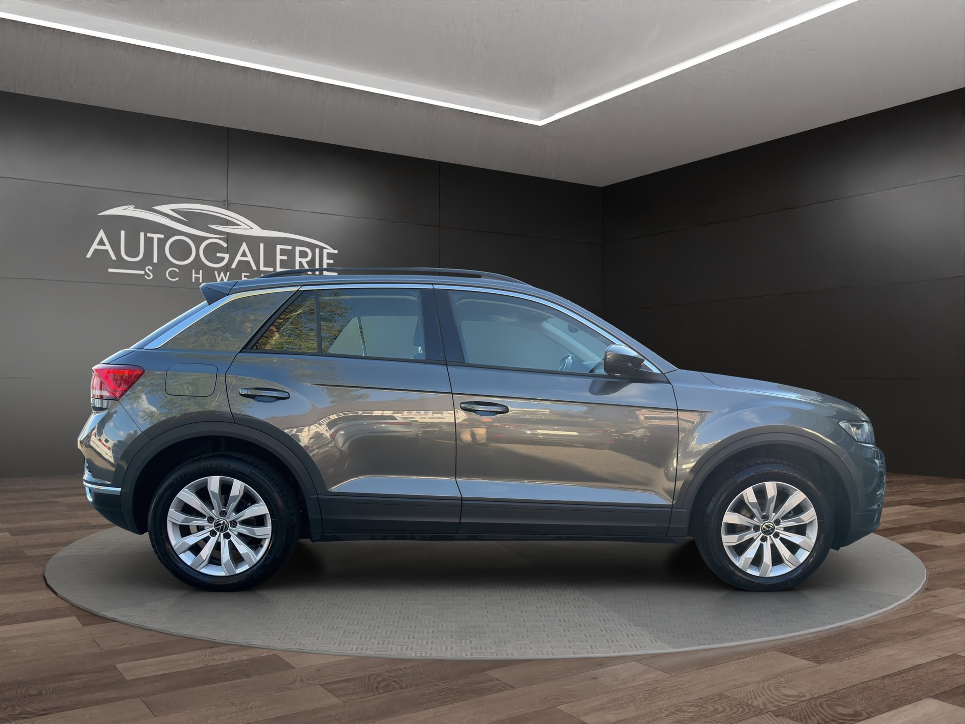 VW T-Roc 1.5 TSI EVO Advance DSG | Anhängerkupplung | Kamera | Winterpaket | Wireless App Connect |-image-5