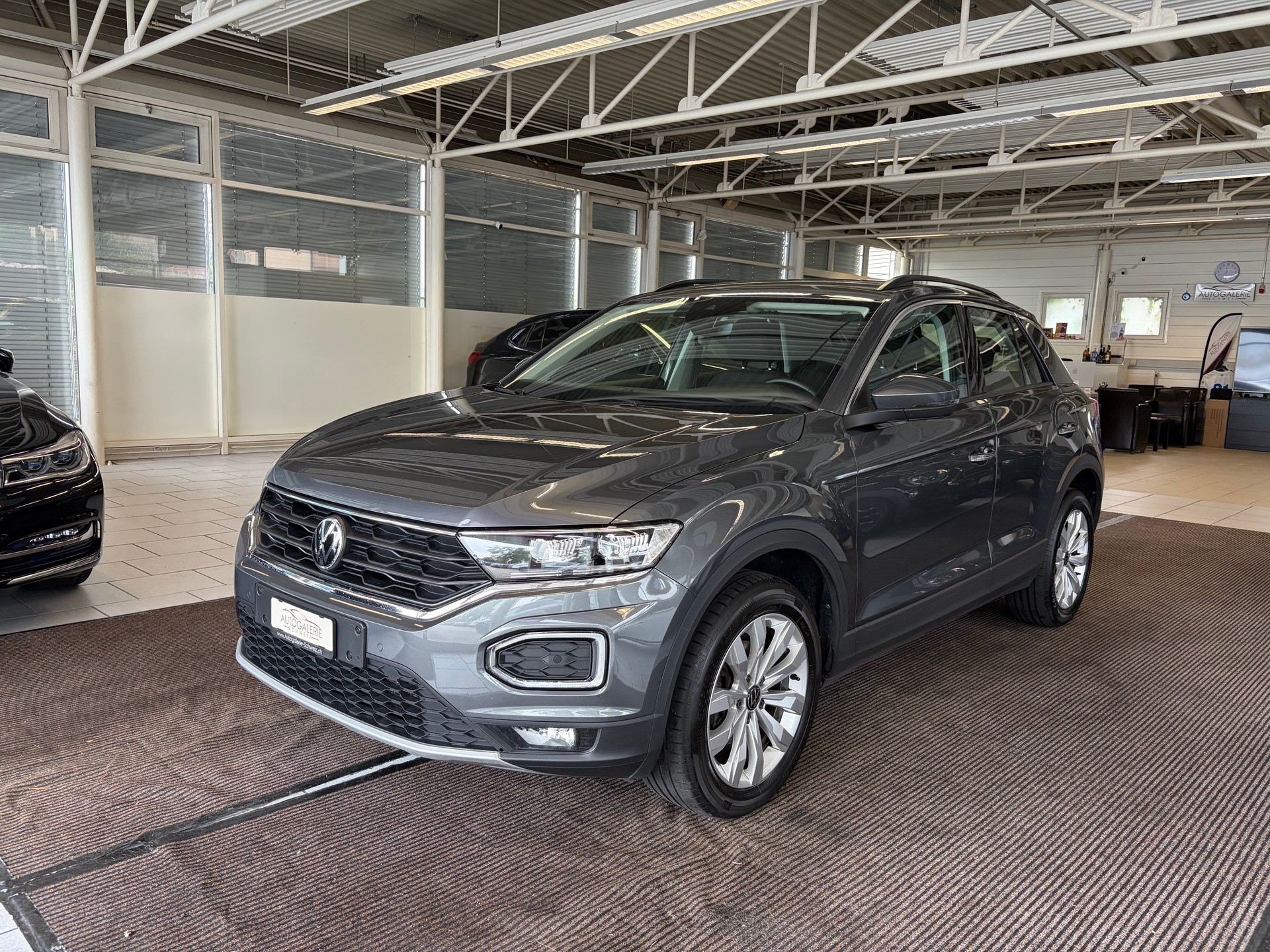 VW T-Roc 1.5 TSI EVO Advance DSG | Anhängerkupplung | Kamera | Winterpaket | Wireless App Connect |-image-8