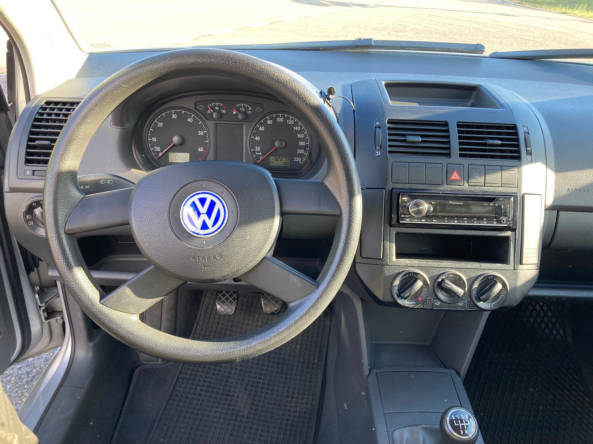 VW Polo 1.4 16V Comfortline-image-4