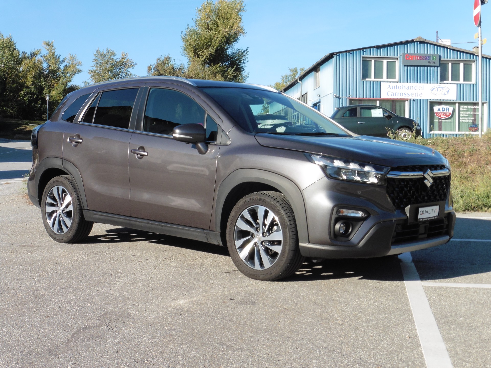 SUZUKI S-Cross 1.5 Compact Top Hybrid-image-3