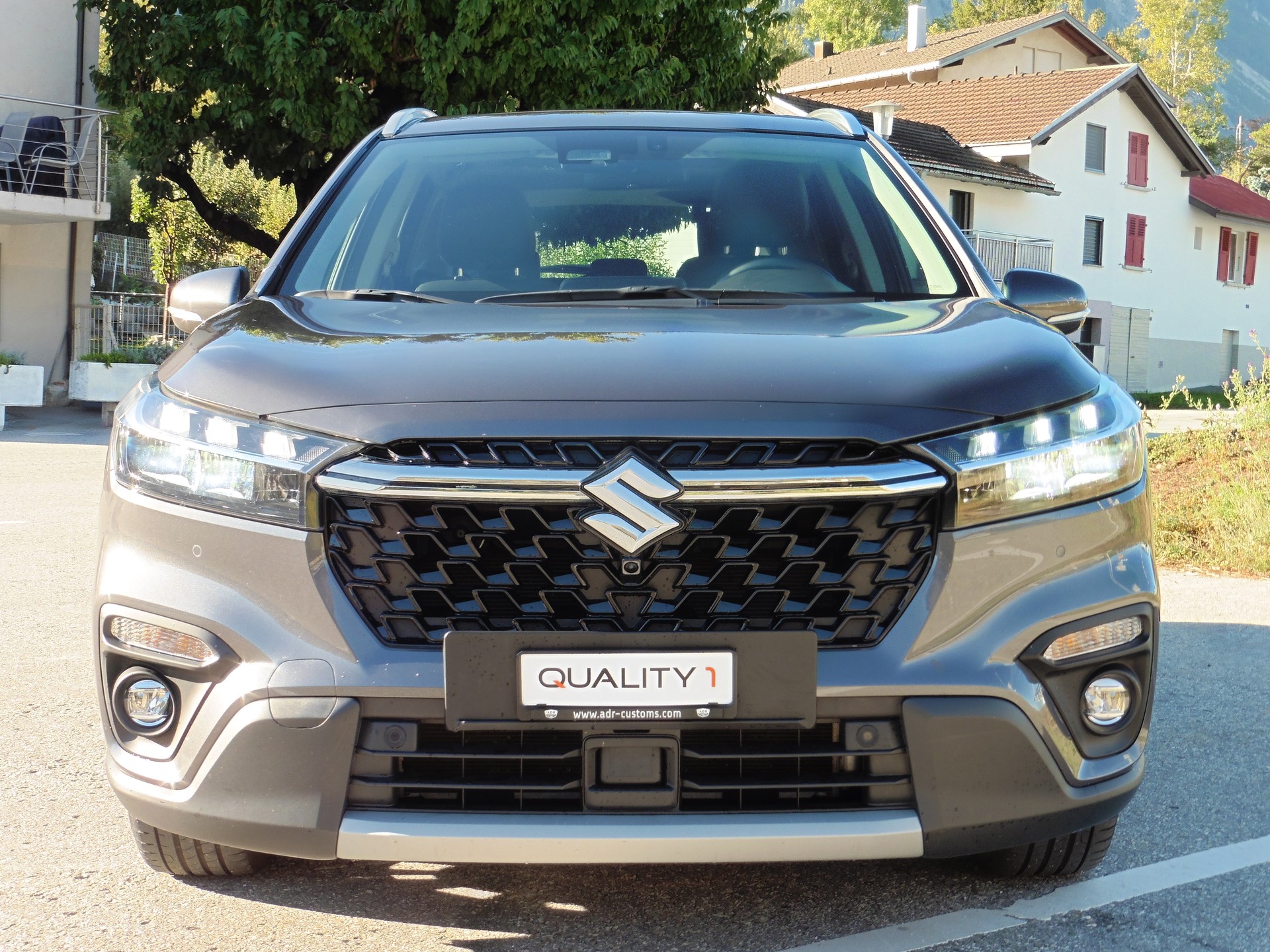 SUZUKI S-Cross 1.5 Compact Top Hybrid-image-4