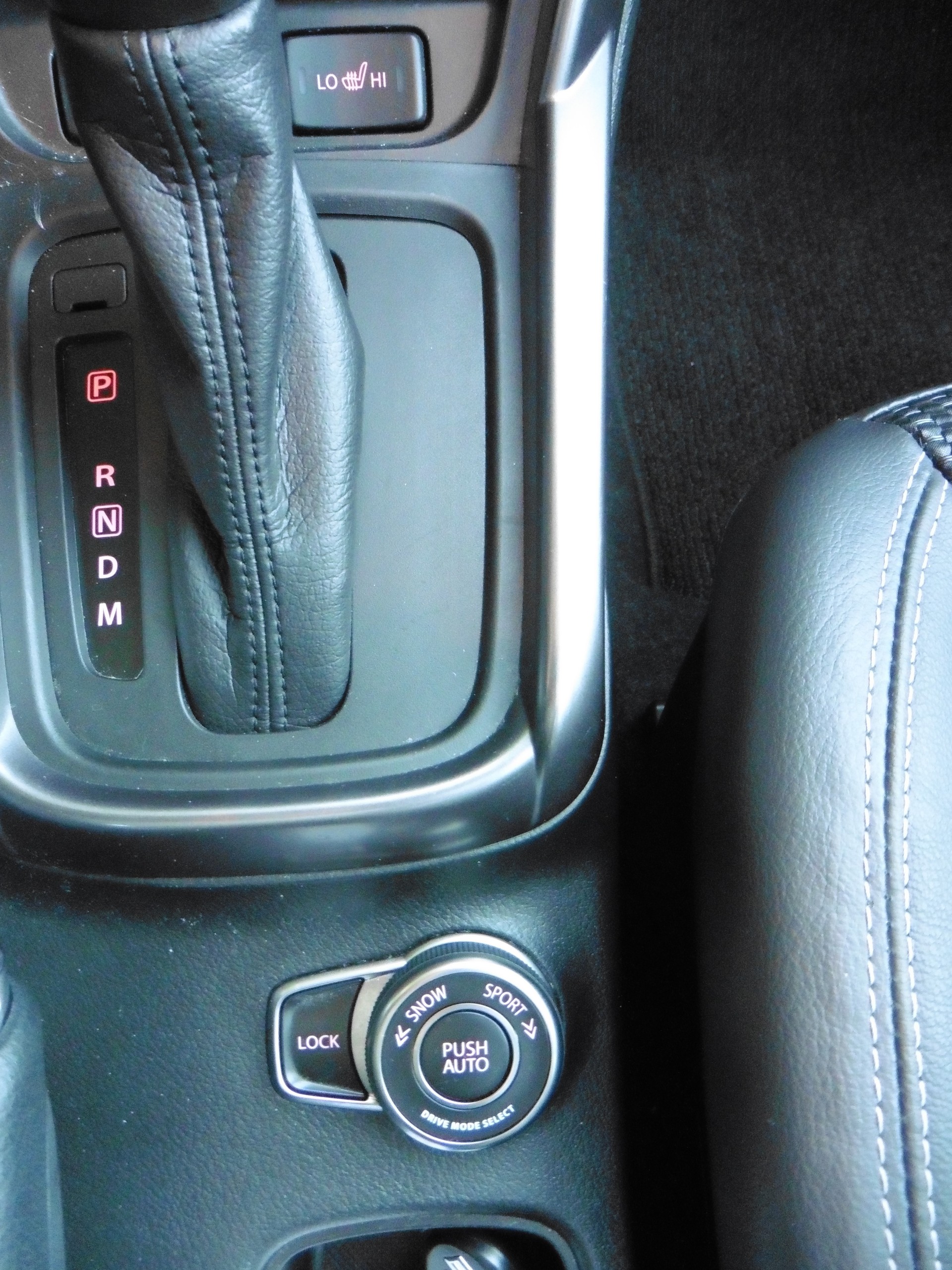 SUZUKI S-Cross 1.5 Compact Top Hybrid-image-19