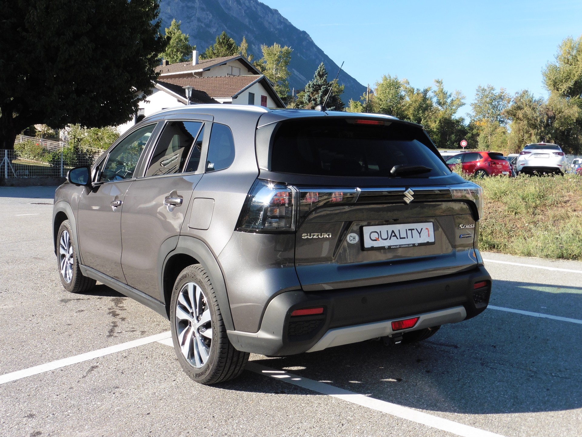 SUZUKI S-Cross 1.5 Compact Top Hybrid-image-7
