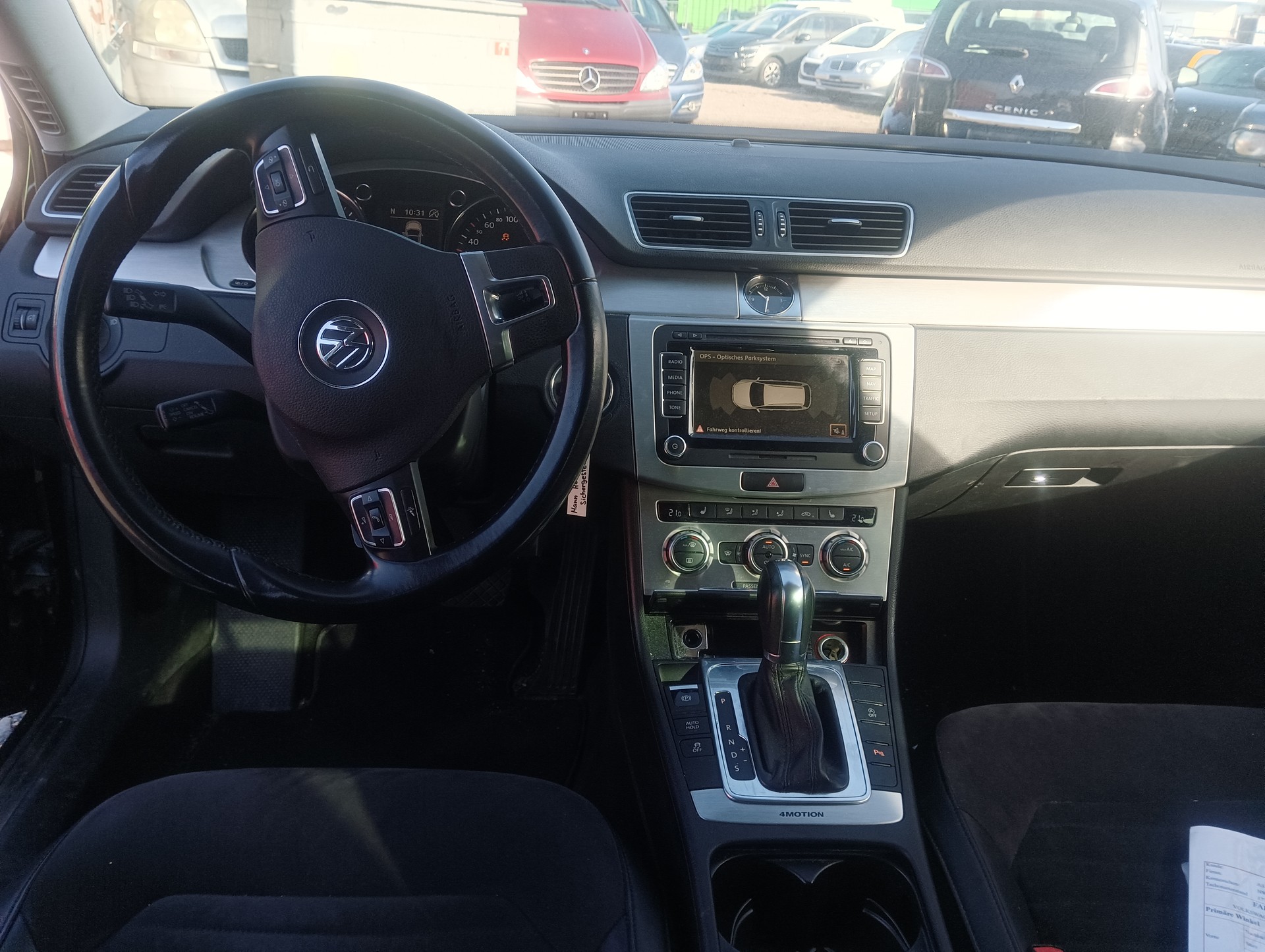 VW Passat Variant 2.0 TDI BMT Design 4M DSG-image-6