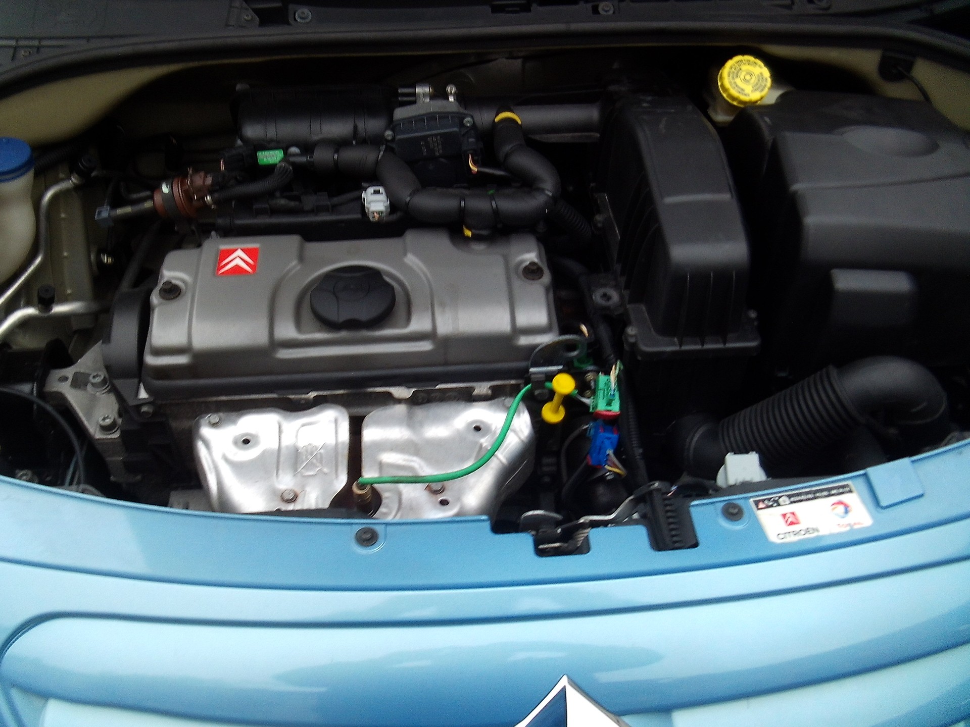 CITROEN C3 1.4i Exclusive-image-8