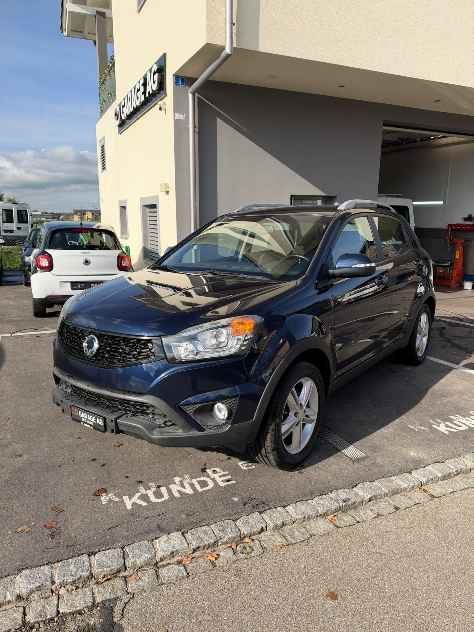 Car photo