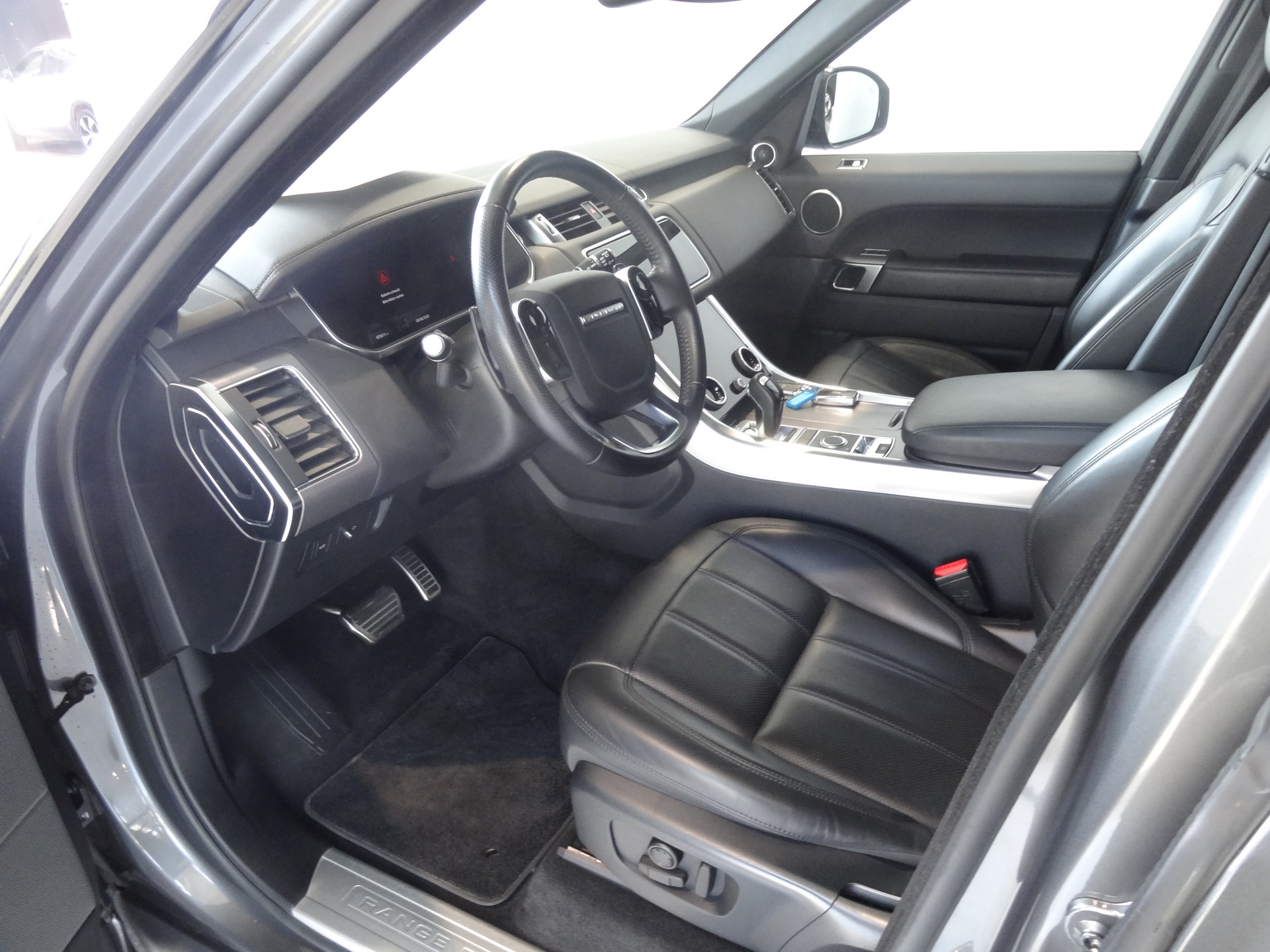 LAND ROVER Range Rover Sport 2.0 Si4 HSE Automatic-image-3