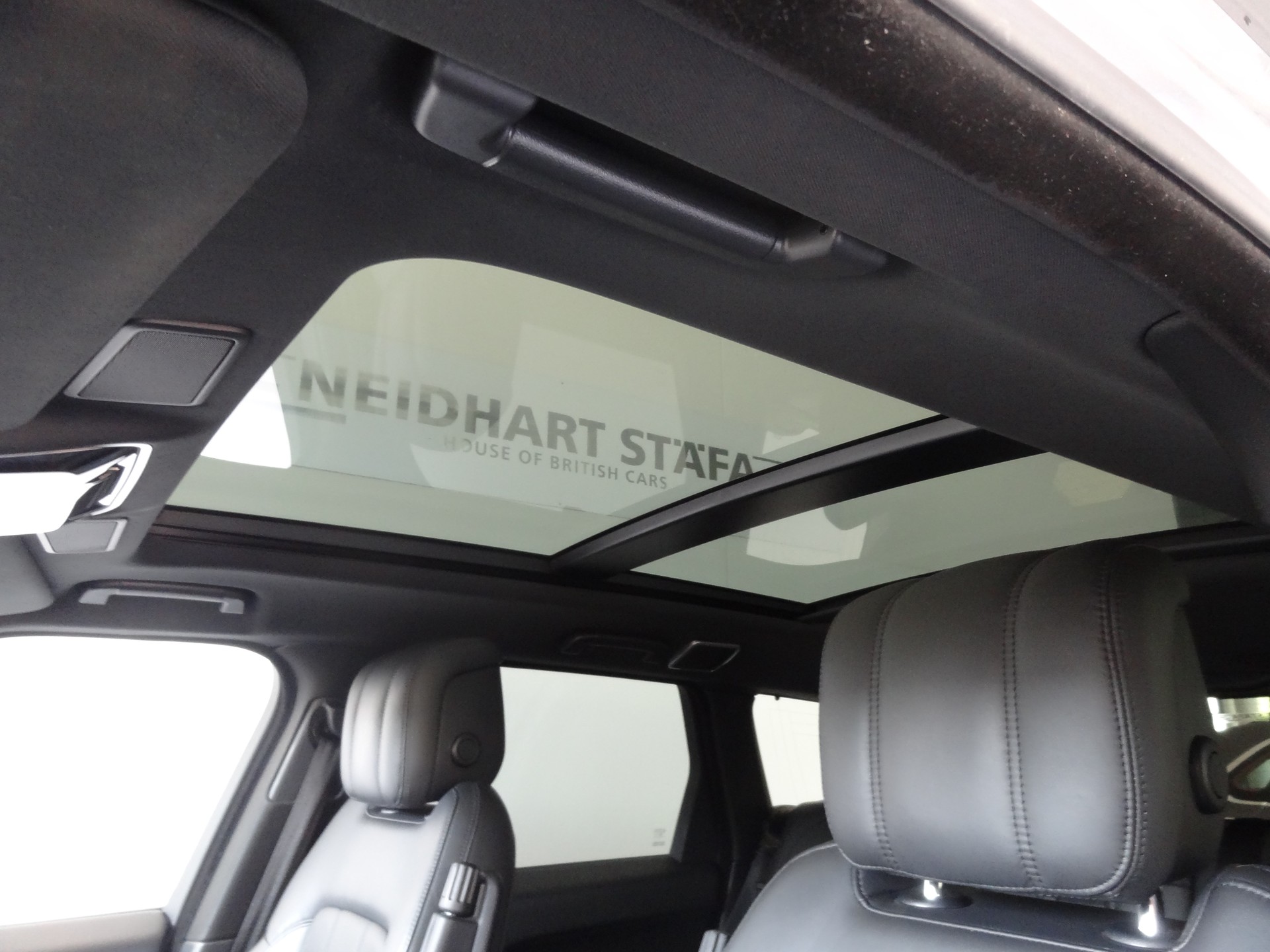 LAND ROVER Range Rover Sport 2.0 Si4 HSE Automatic-image-4
