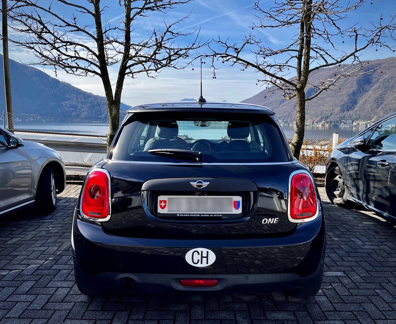 MINI One-image-2