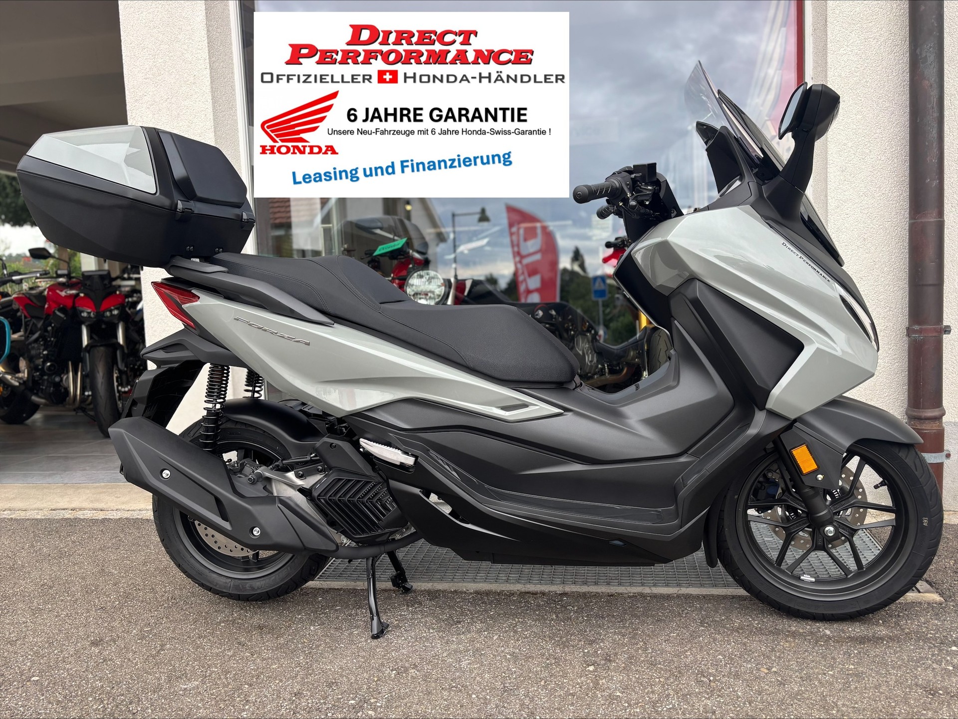 HONDA NSS 125 Forza Smart TopBox