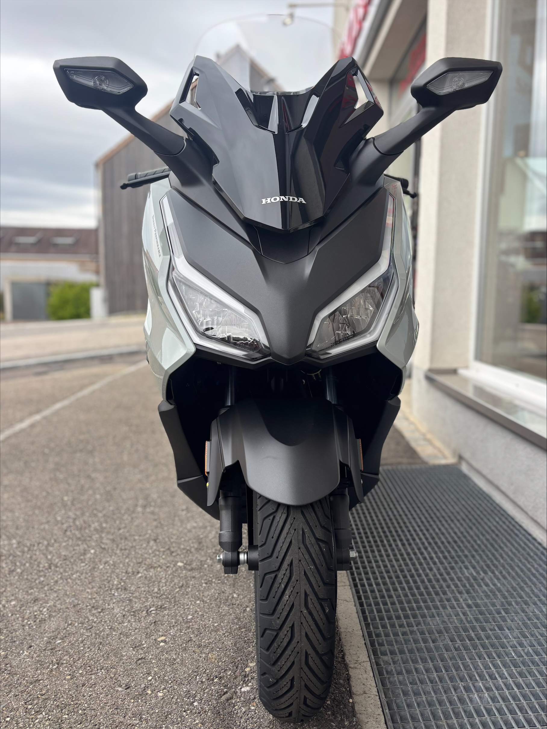HONDA NSS 125 Forza Smart TopBox-showroom-element-1