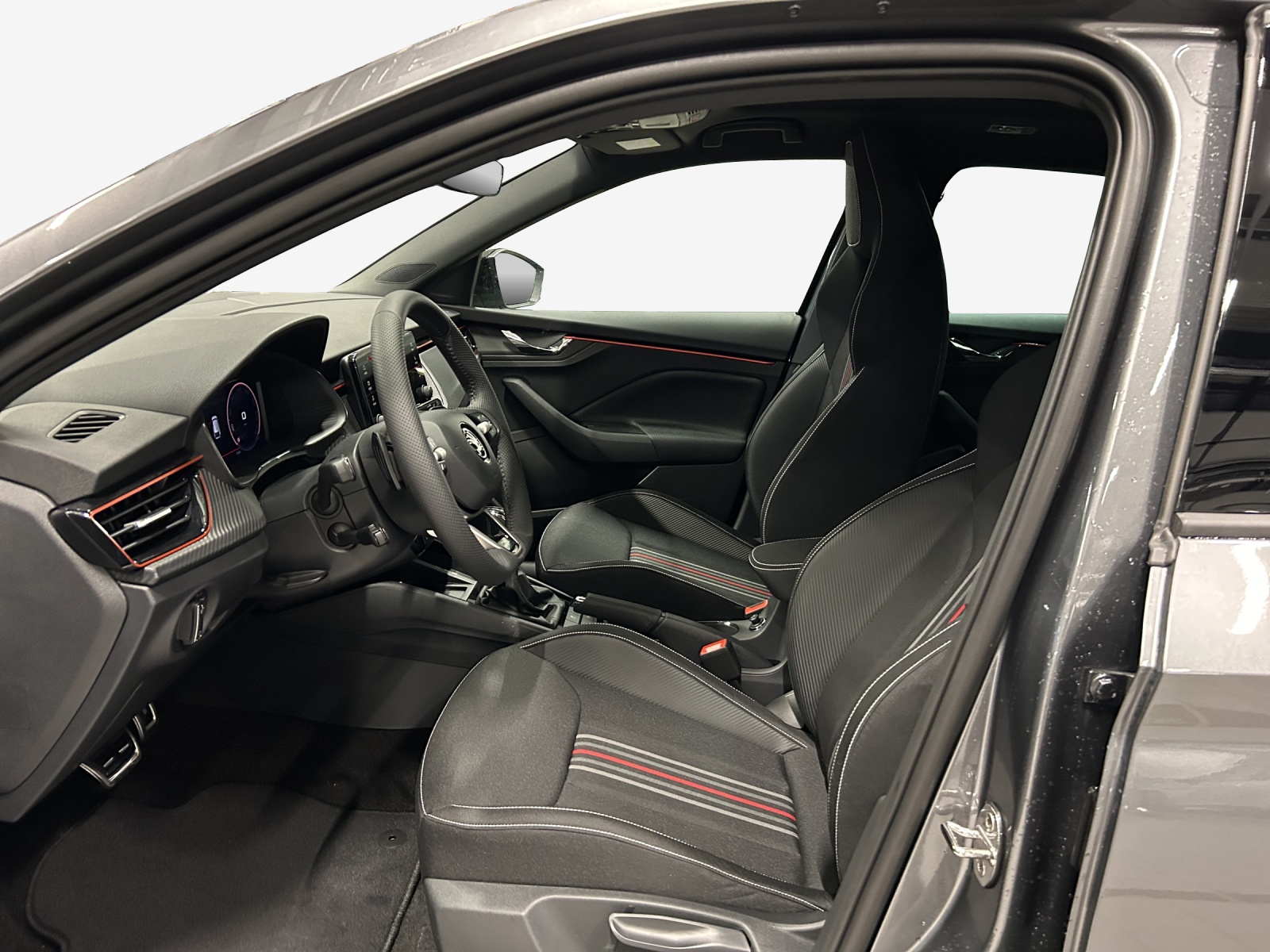 SKODA Scala 1.0 TSI Monte Carlo DSG-image-7