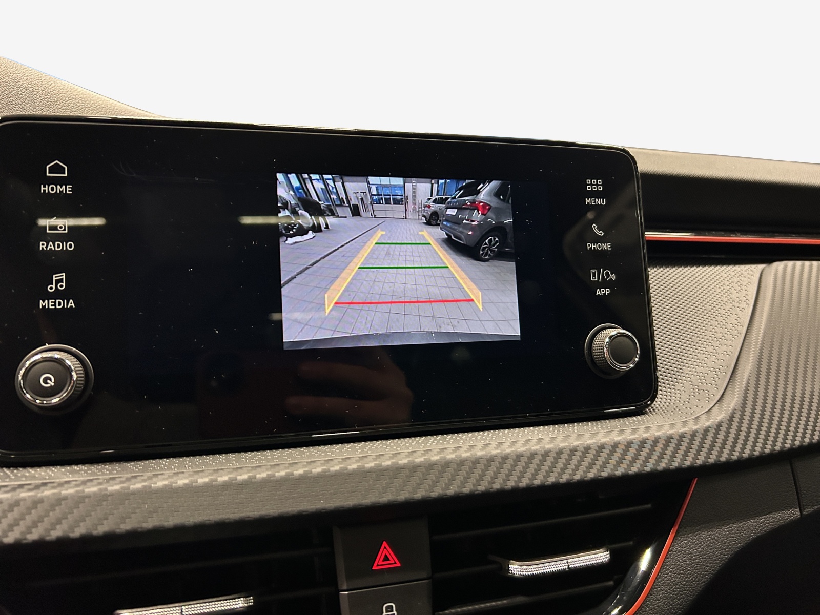 SKODA Scala 1.0 TSI Monte Carlo DSG-image-13