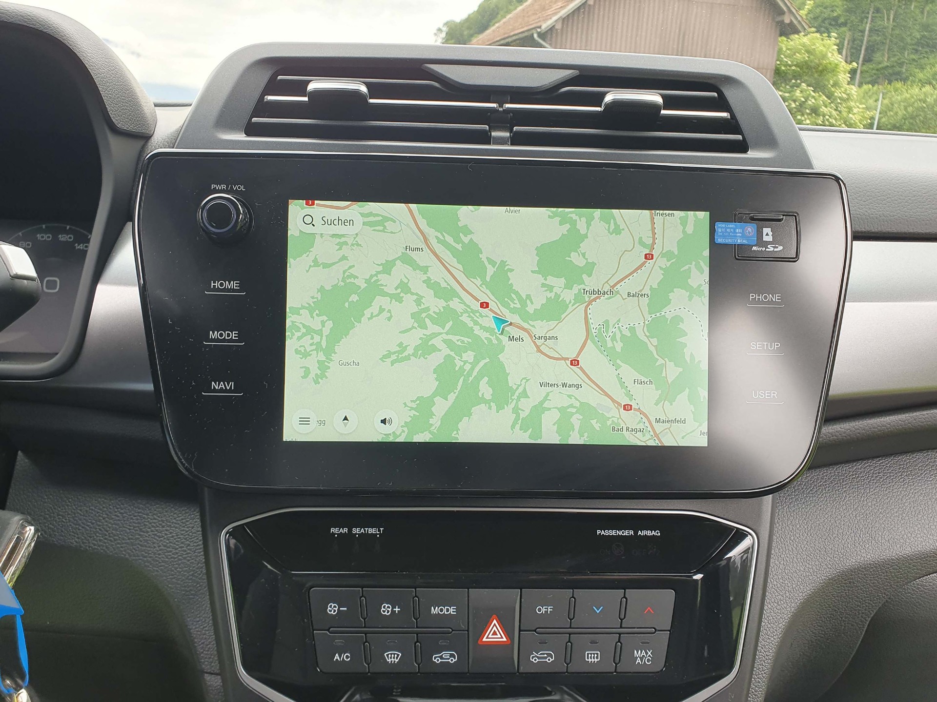 KGM-SsangYong Tivoli 1.5 Turbo 4WD Swiss+-image-12