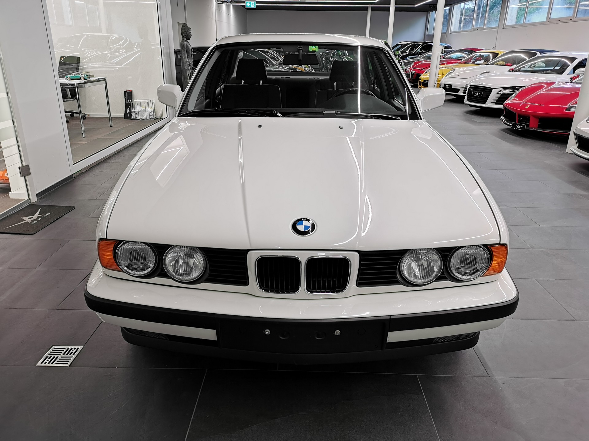 BMW 525i A Veteran-image-1