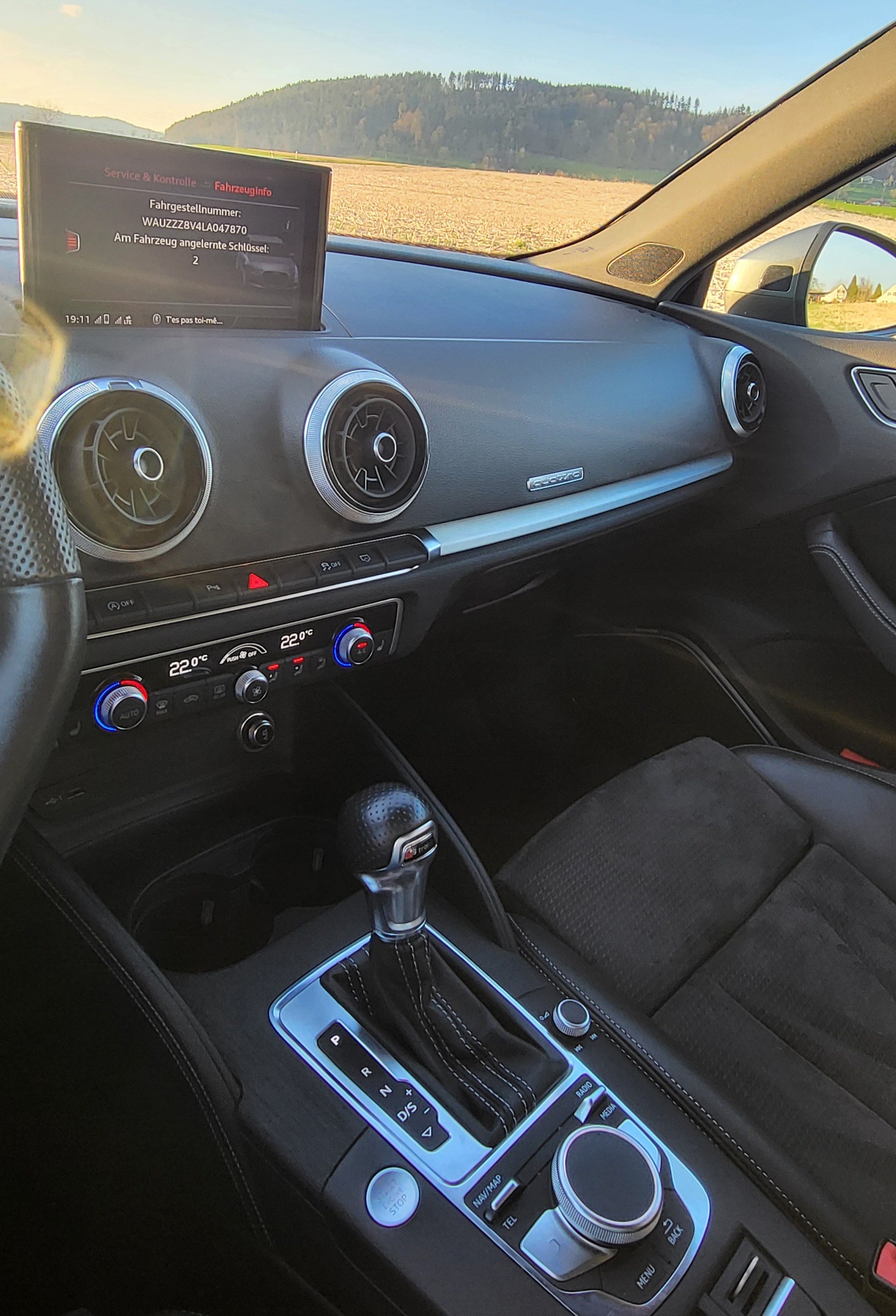 AUDI A3 Sportback 40 TFSI Sport quattro S-tronic-image-12