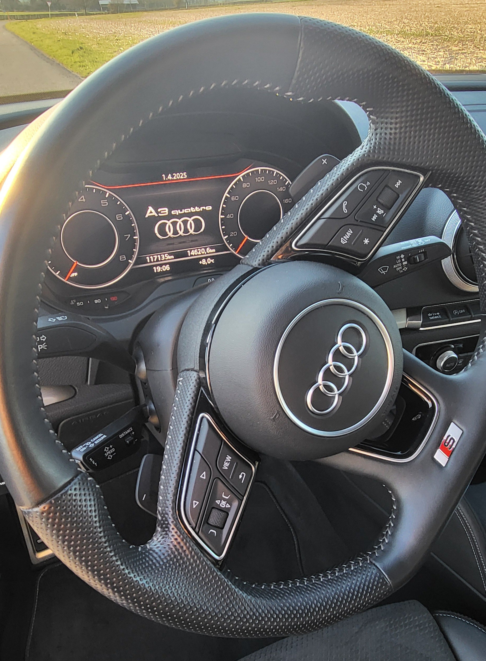 AUDI A3 Sportback 40 TFSI Sport quattro S-tronic-image-19